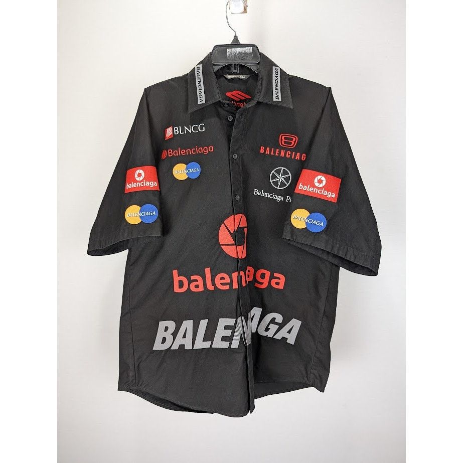 Balenciaga o1rshd1 Top League Shirt in Black Size US S / EU 44-46 / 1 - 1 Thumbnail