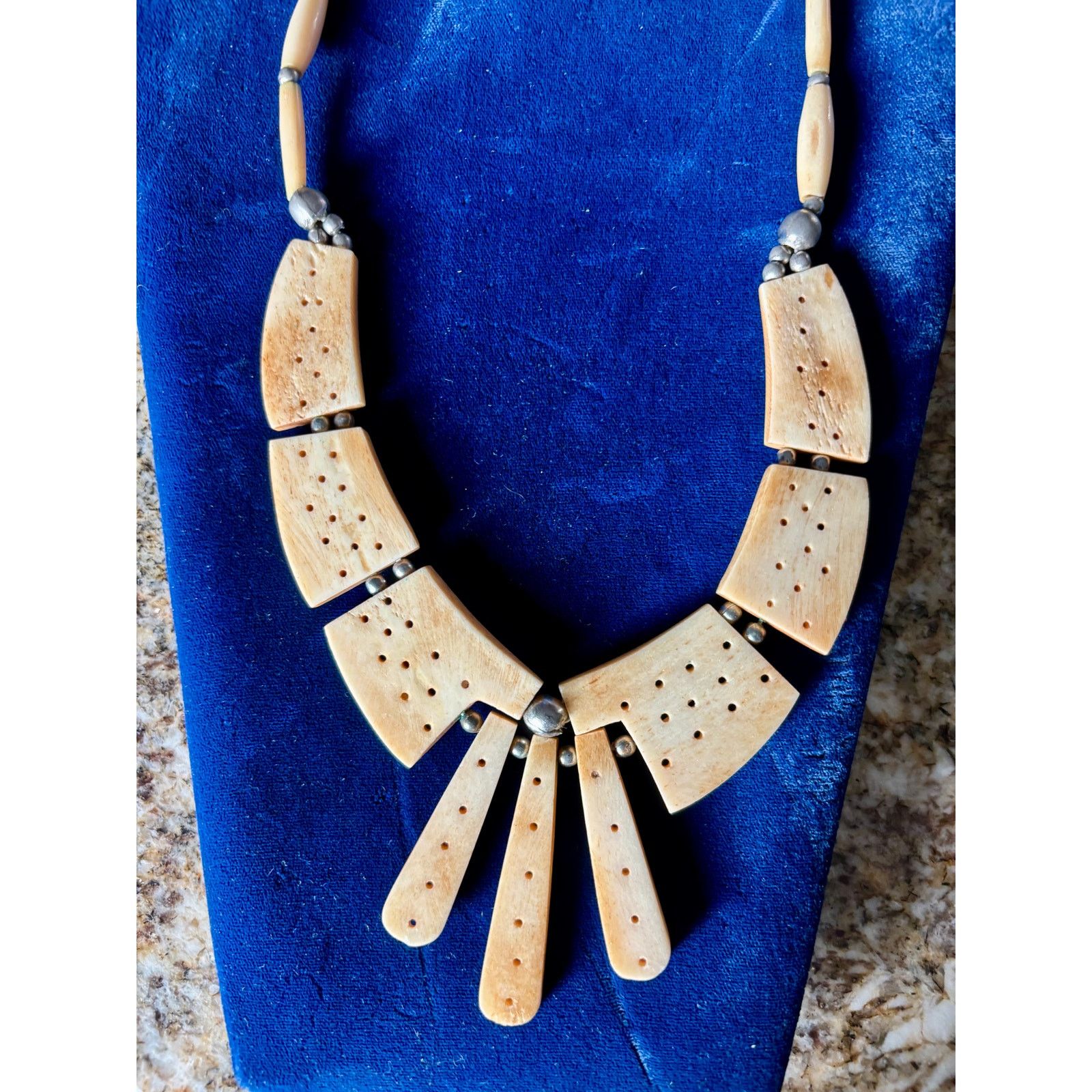 Vintage Vintage Tan Hand Carved Camel Bone Statement Tribal Necklace Size ONE SIZE - 2 Thumbnail