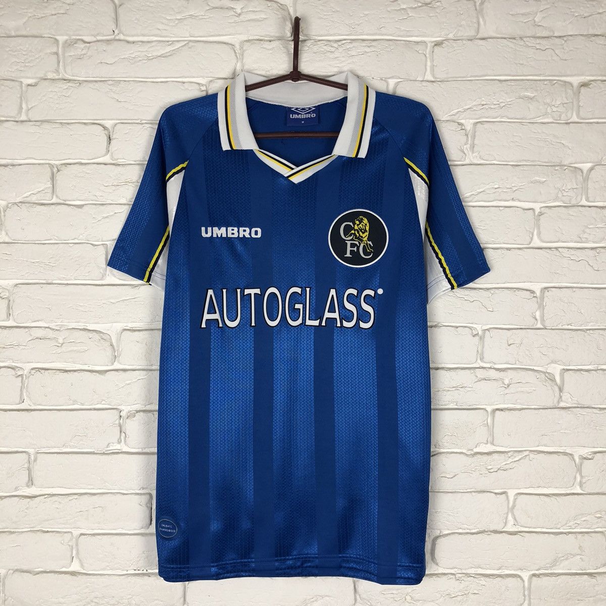 Chelsea Soccer Retro copy Chelsea 1997 1999 home soccer jersey Size US M / EU 48-50 / 2 - 1 Thumbnail