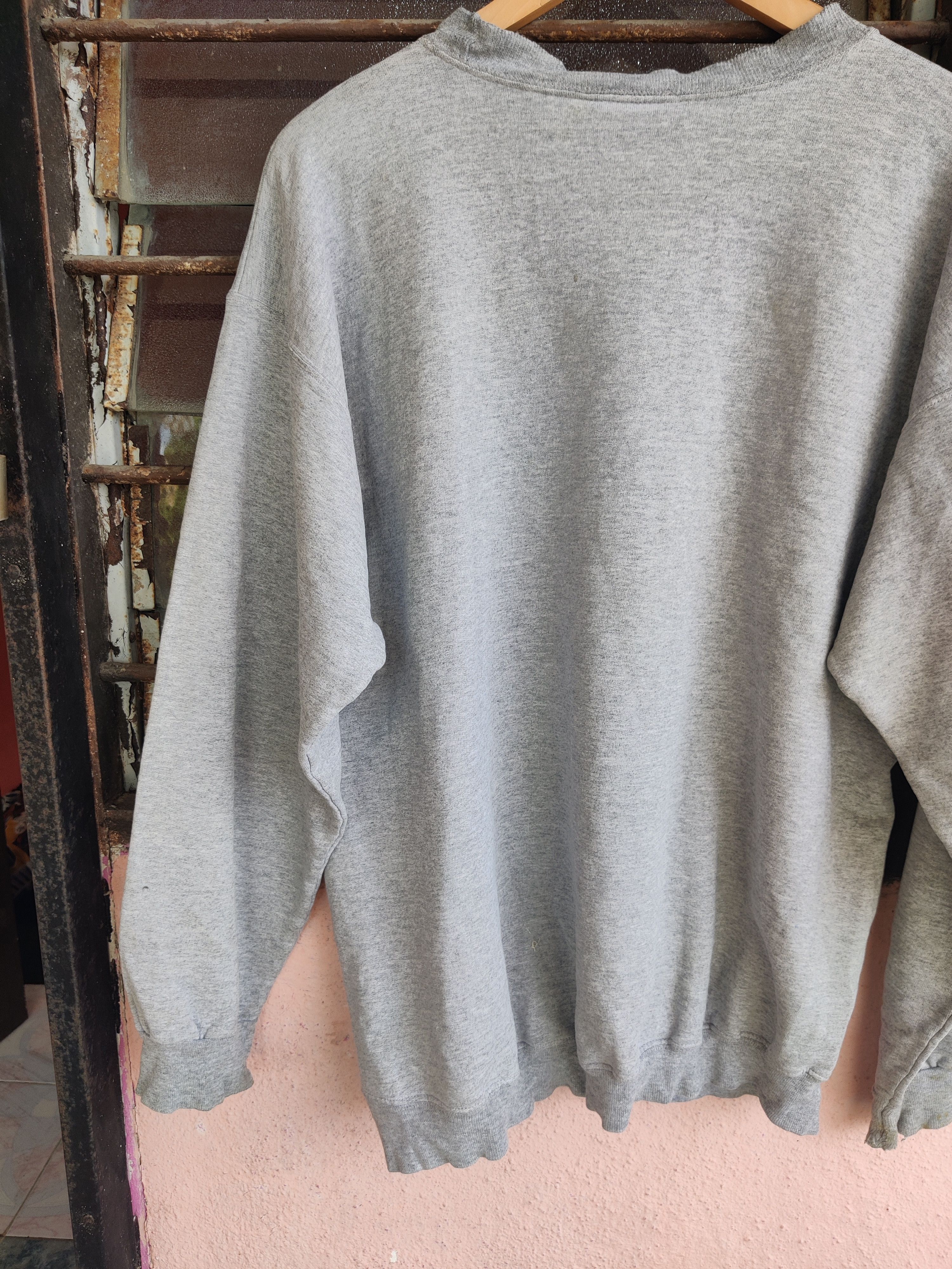 Thrasher Vintage Distressed Thrasher Skate Crewneck Sweatshirt Size US M / EU 48-50 / 2 - 6 Thumbnail