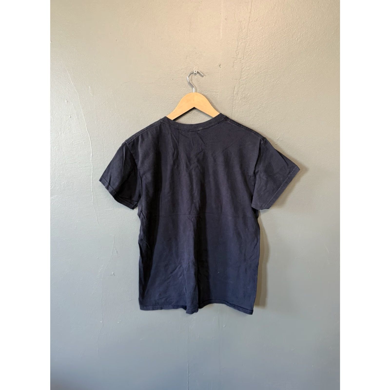 Vintage VINTAGE BTS x McDonalds Authentic Crew T-shirt Black M Unisex Adults 20x26 100% Cotton Limited Edition Size US M / EU 48-50 / 2 - 2 Thumbnail