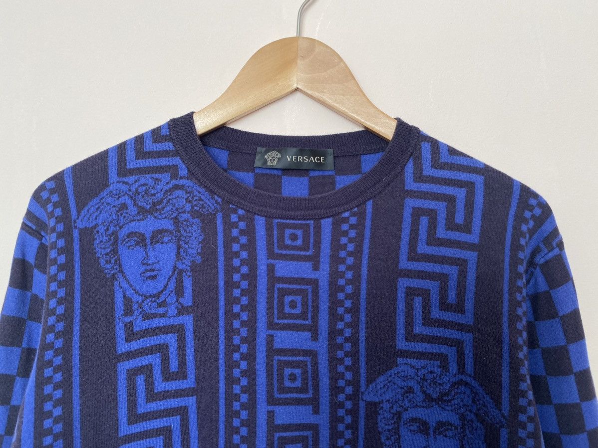 Versace × Versace Jeans Couture Very Rare ‼️Gianna Versace Sweater big Medusa Size US M / EU 48-50 / 2 - 2 Thumbnail