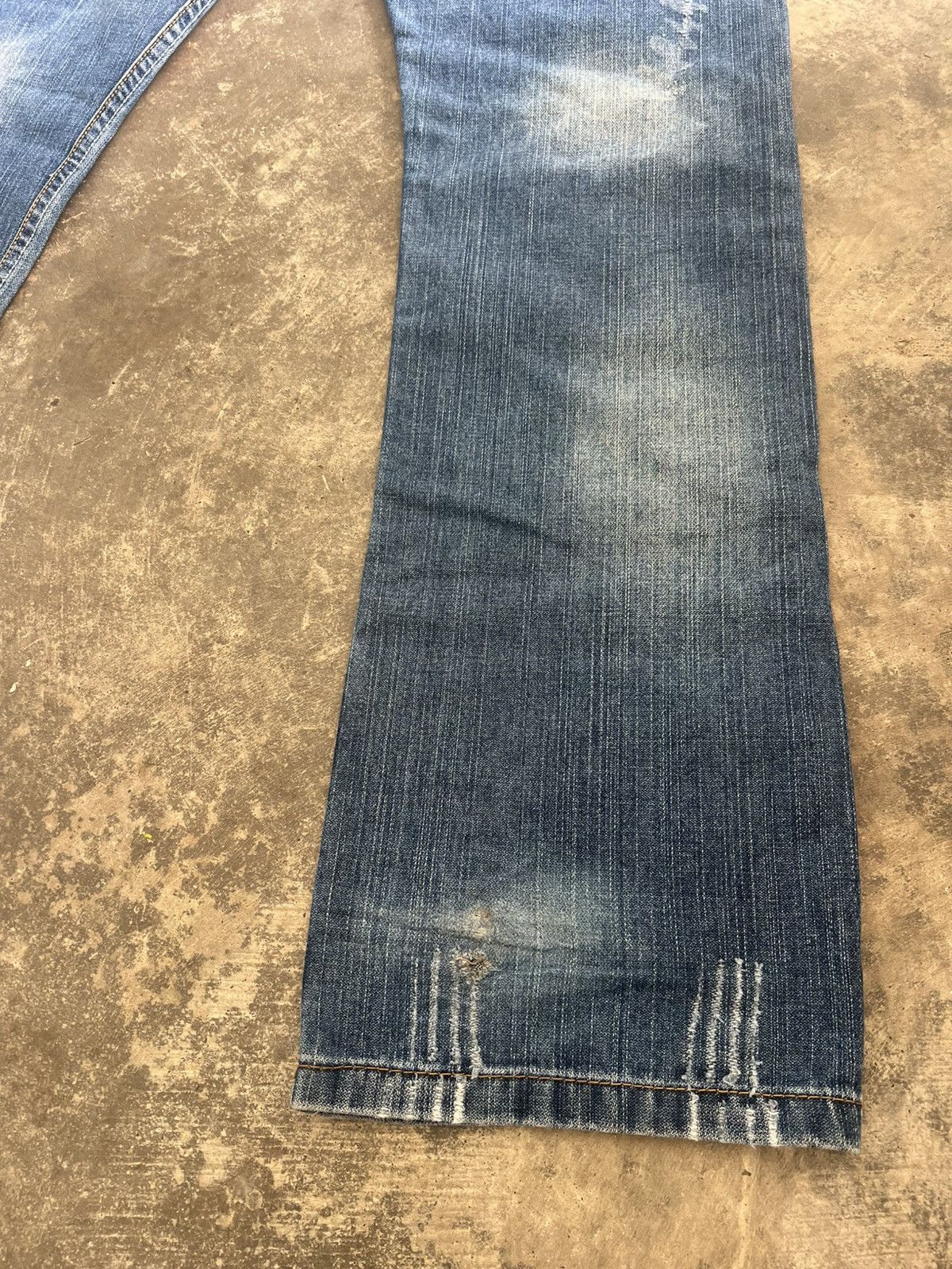 Diesel Vintage Diesel Punk Distressed Style Flared Jeans Size US 31 - 16 Thumbnail