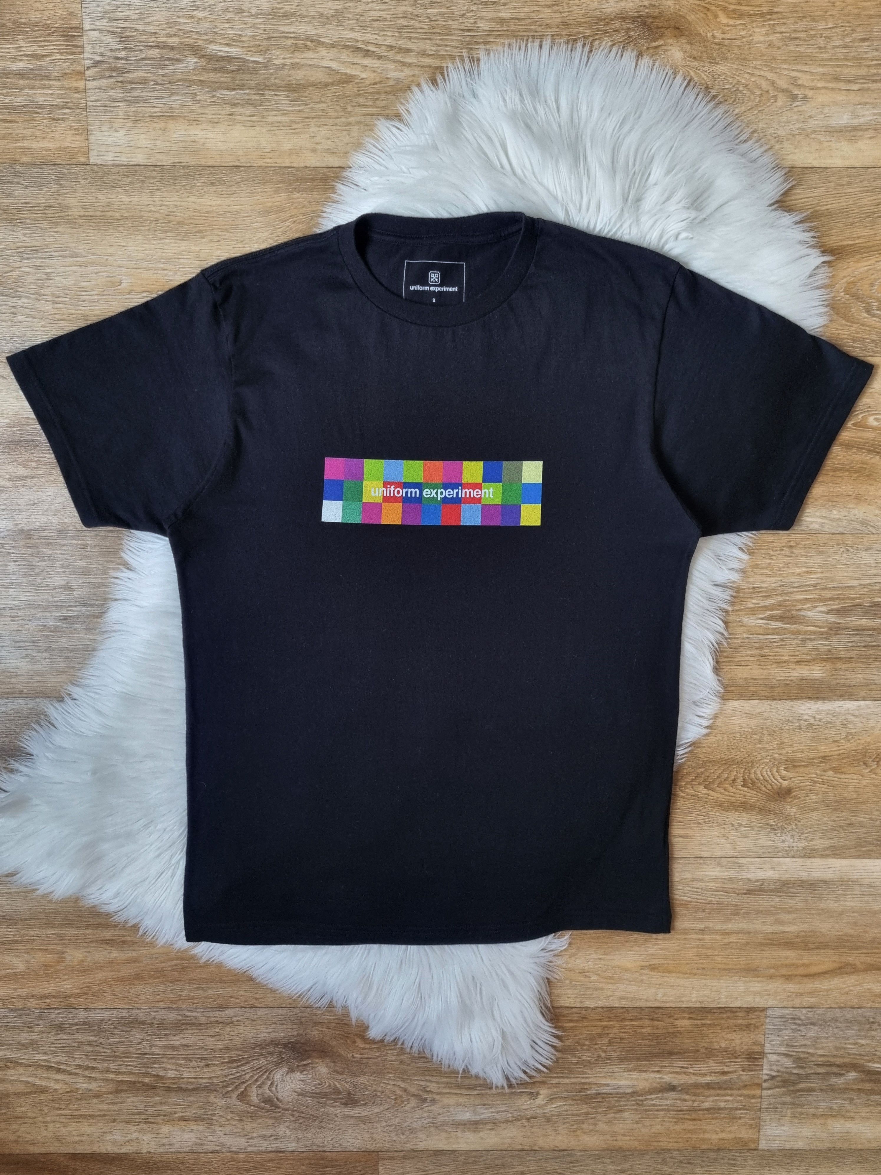 Kith pride tee hotsell