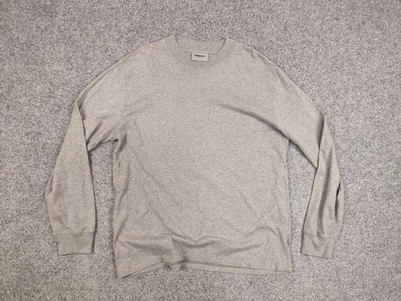 Fear of God Essential Fear Of God Authentic Classic Logo Long Sleeve Size US M / EU 48-50 / 2 - 12 Thumbnail