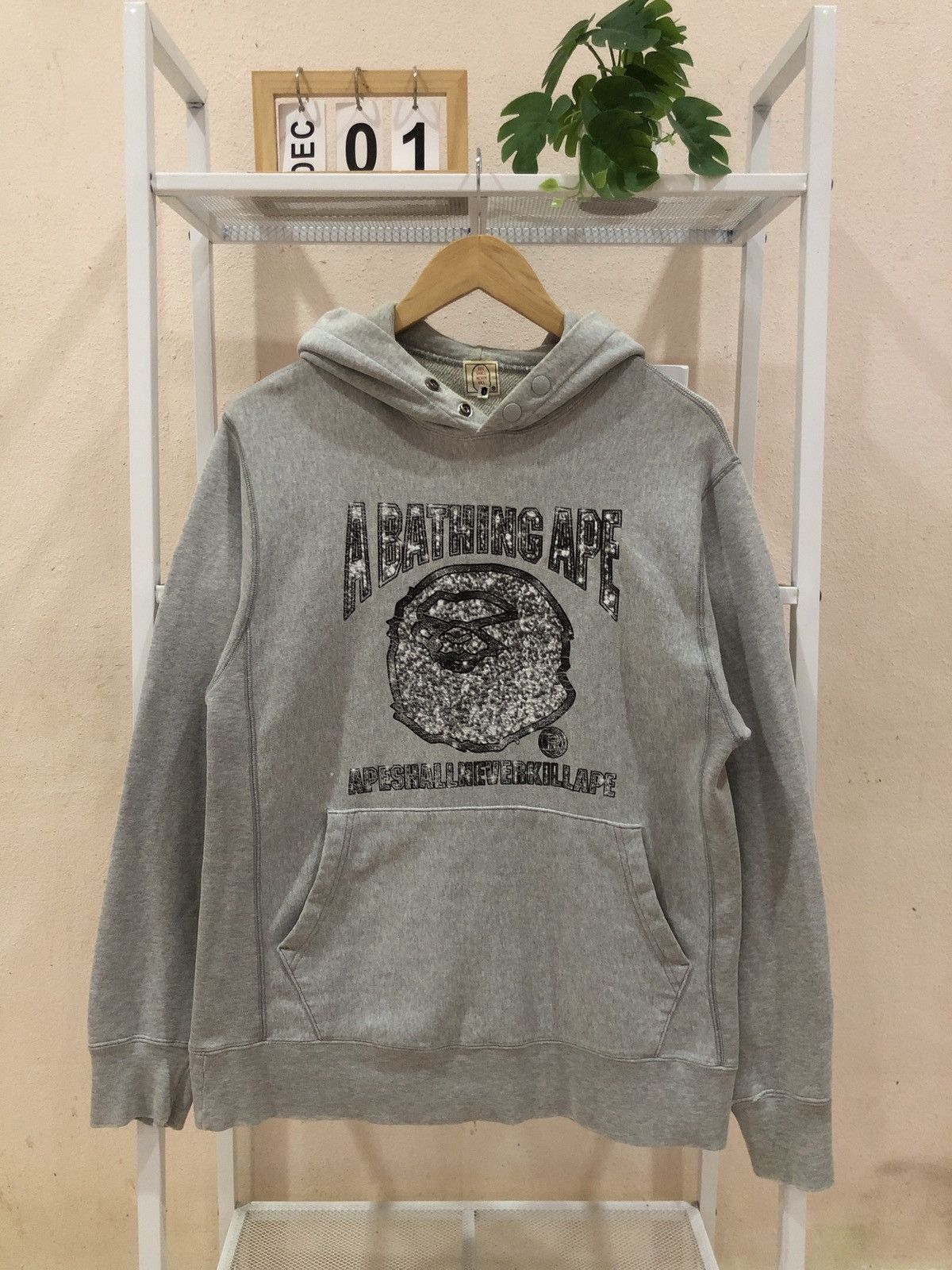Bape OG Cash Money Record Angry Ape Bape Jewelry Pullover Hoodie Size US S / EU 44-46 / 1 - 1 Thumbnail