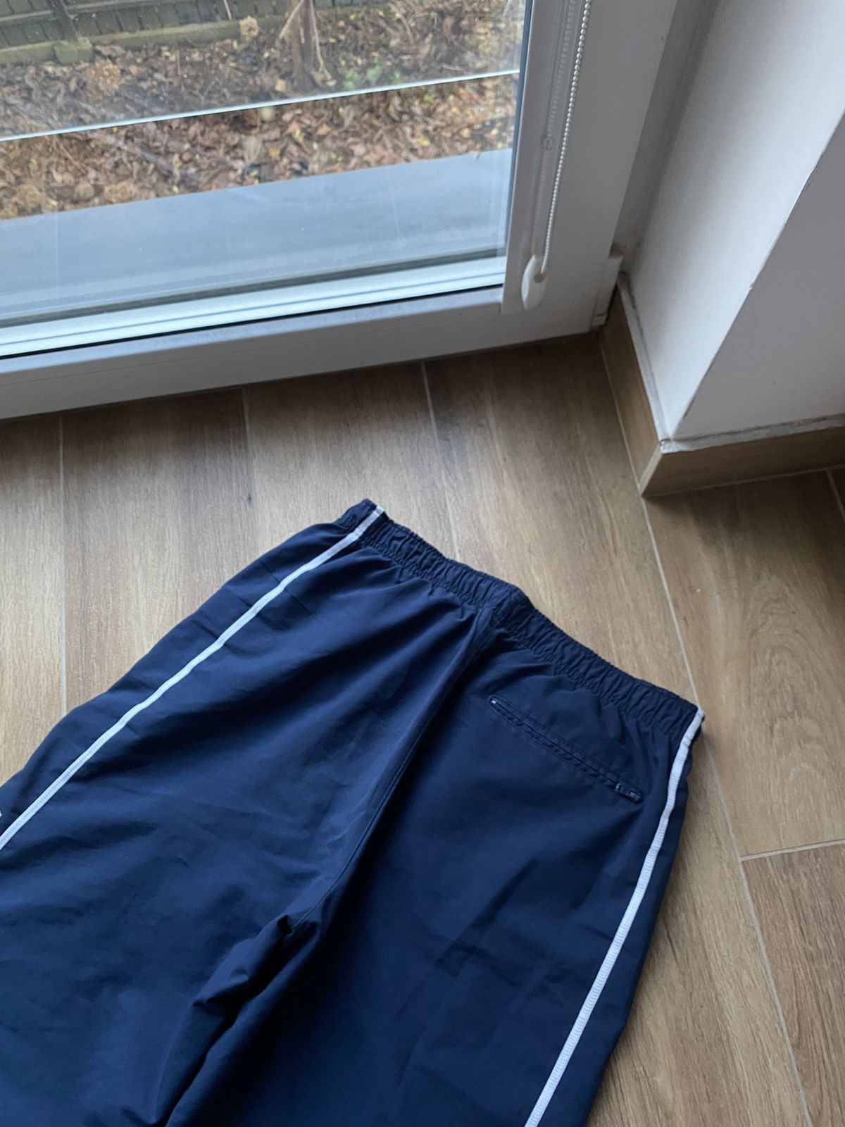 Nike Nike Vintage Nylon Pants Baggy Wide Japanese Y2K Big Logo Size US 34 / EU 50 - 8 Thumbnail