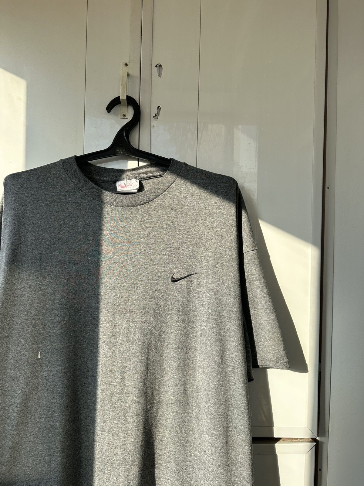 Nike Vintage Nike Oversize T-shirt Black Swoosh Size US XL / EU 56 / 4 - 4 Thumbnail