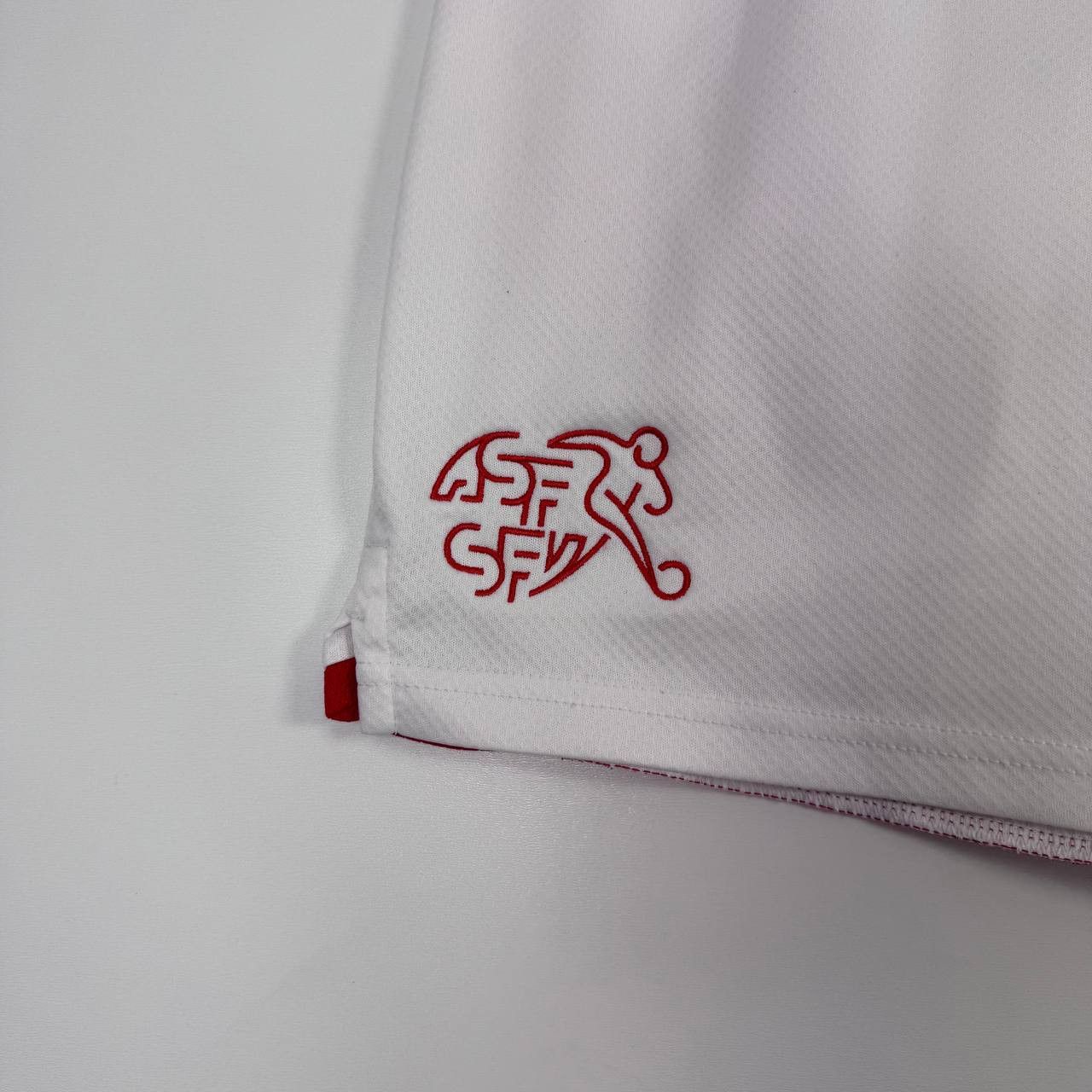 Puma Puma Switzerland Football Shorts Mens White Training Size L Size US 32 / EU 48 - 9 Thumbnail