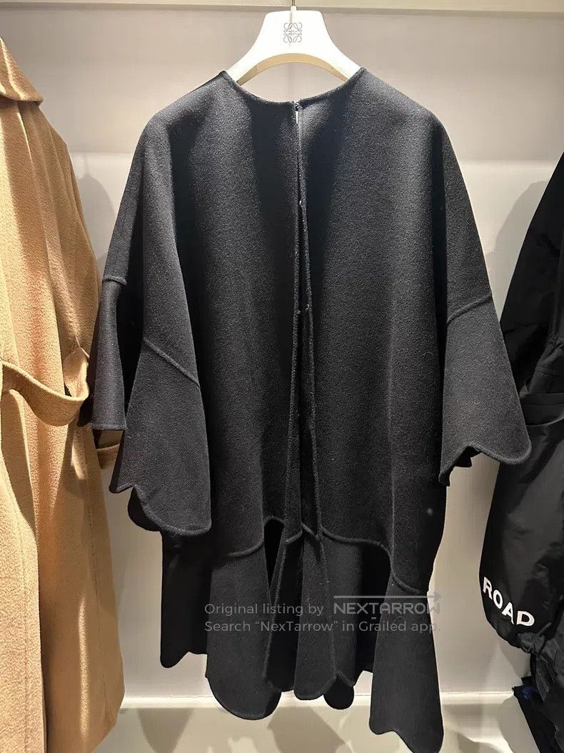 Valentino Valentino overcoat Size S / US 4 / IT 40 - 1 Thumbnail