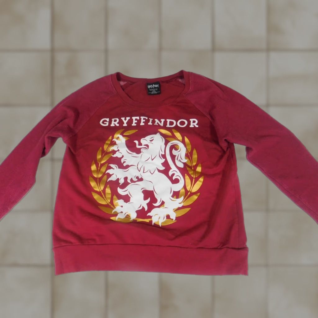Vintage Harry Potter Womens Sweater M Red Crew Neck Pullover Embroidered Classic Knit Cotton Size M / US 6-8 / IT 42-44 - 1 Thumbnail
