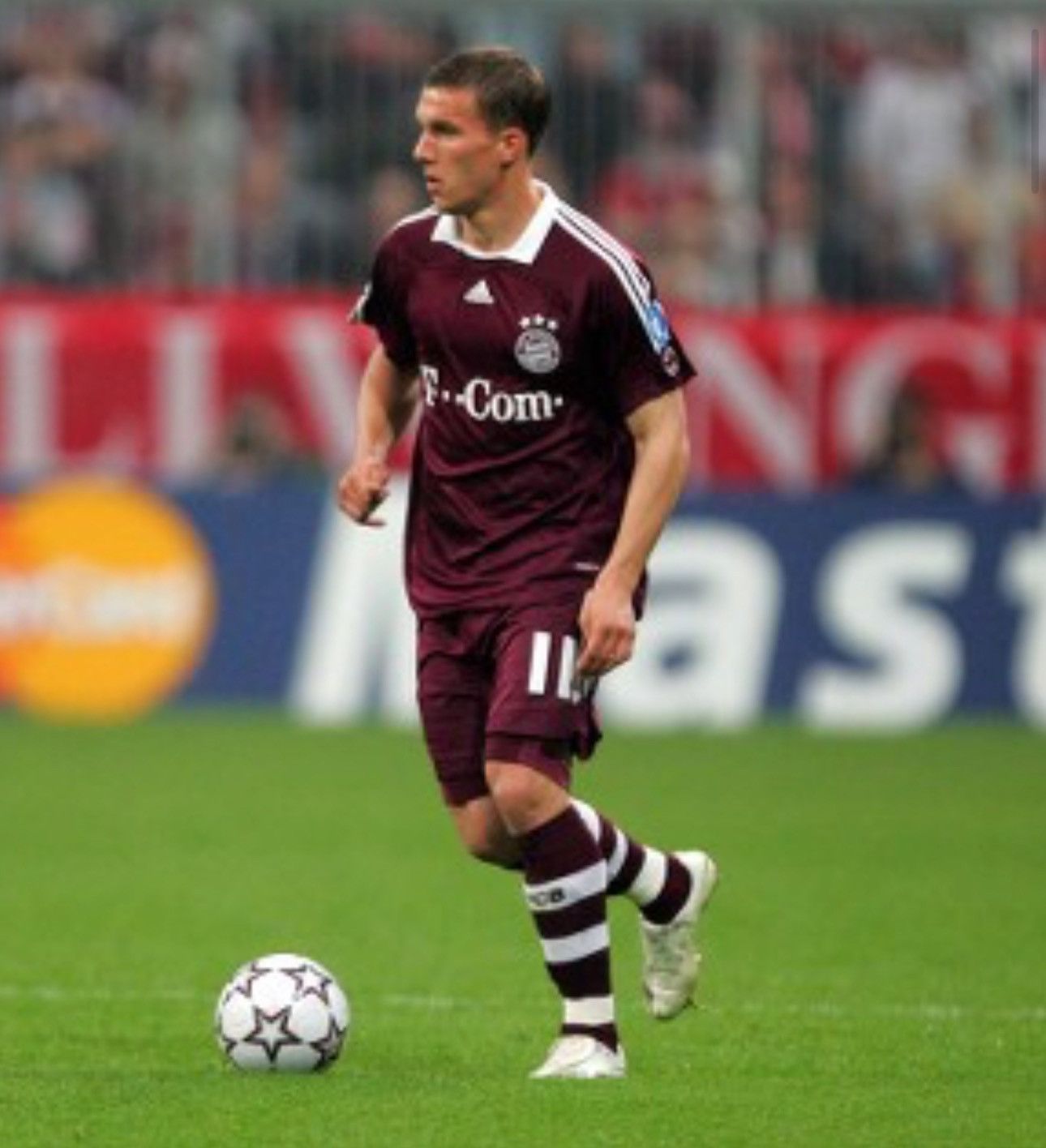 Adidas Bayern Munich 06/07 C/L away shirt #11 Podolski Size US M / EU 48-50 / 2 - 9 Thumbnail