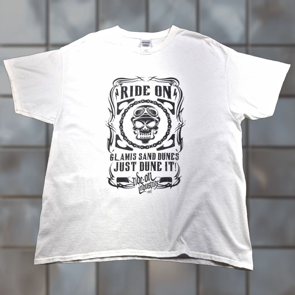 Gildan Gildan Shirt Mens XL White Ride On Glamis Sand Dunes Skull Graphic Tee Biker Size US XL / EU 56 / 4 - 1 Thumbnail