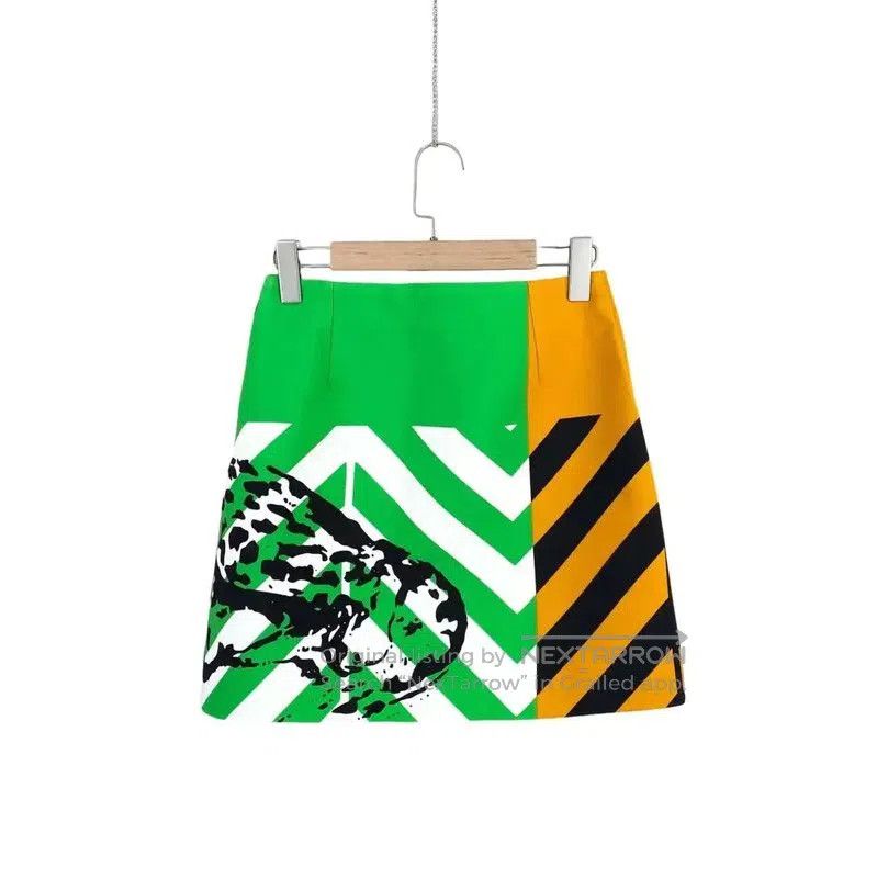 Dior Dior Colorful Silk Women's Shorts . Size 28" / US 6 / IT 42 - 1 Thumbnail
