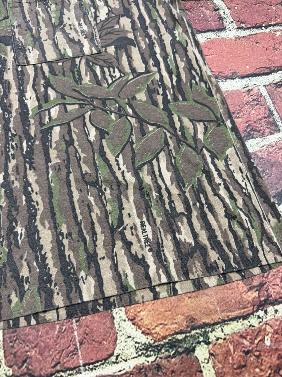 Realtree Vintage RealTree Camo Blank Pocket Tee Single Stitch Boxy Size US XL / EU 56 / 4 - 6 Thumbnail