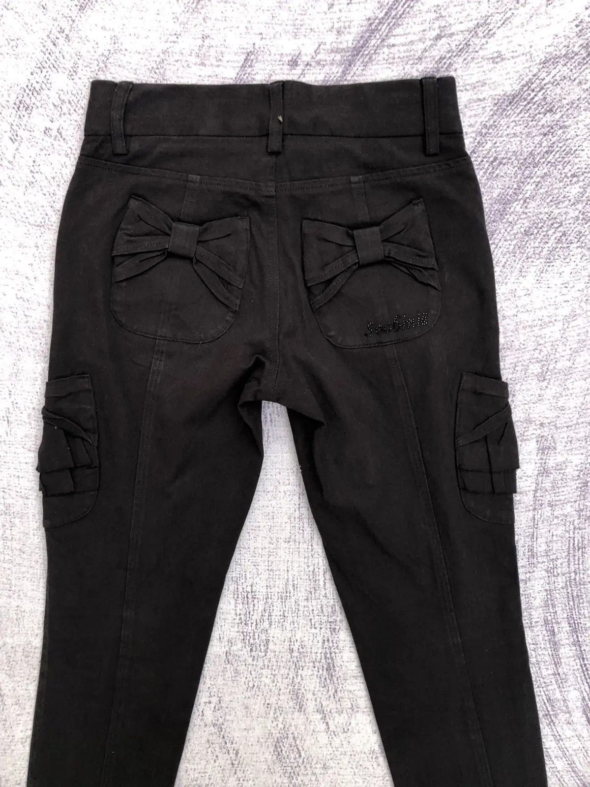 Japanese Brand × Vintage Black Cargo Pants Zipper Leg Skinny Trousers Multi Pocket Size US 26 / EU 42 - 11 Thumbnail