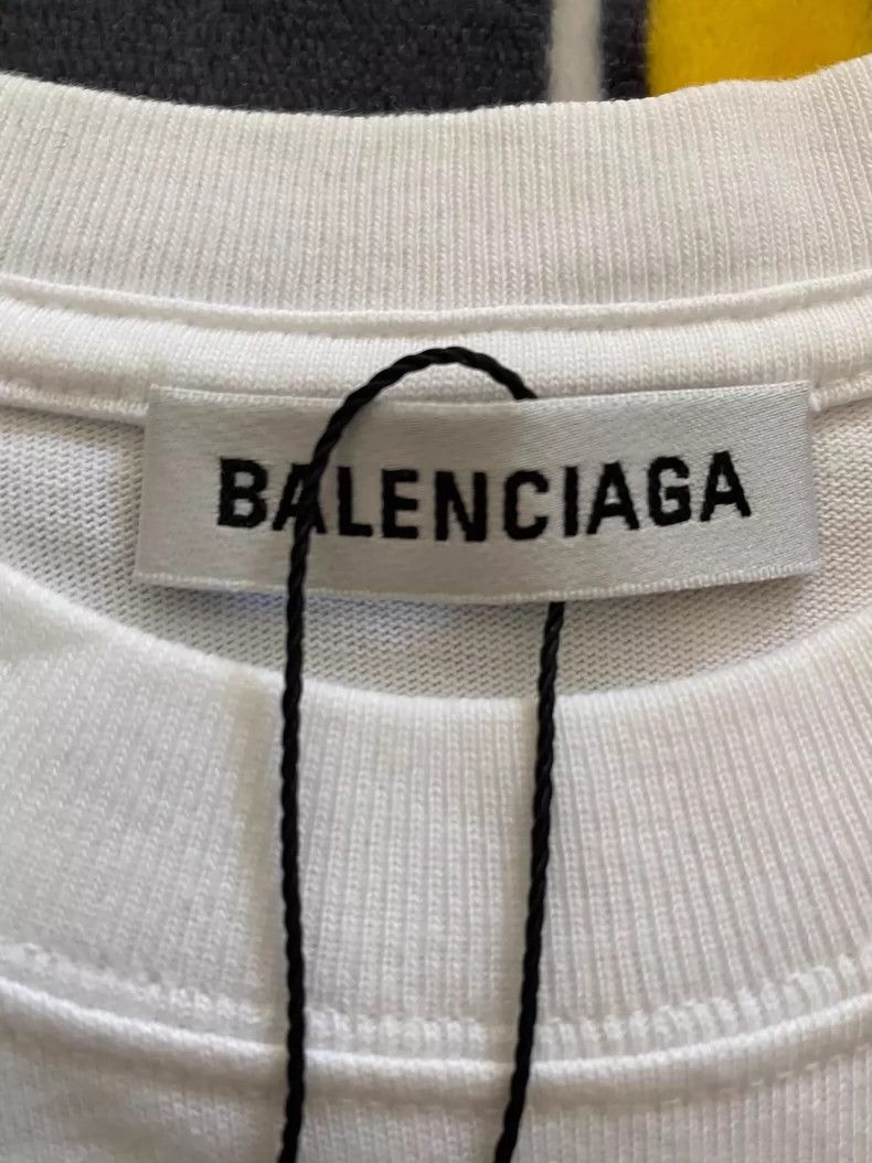 Balenciaga Balenciaga Portrait Band Short Sleeve Size US S / EU 44-46 / 1 - 2 Thumbnail