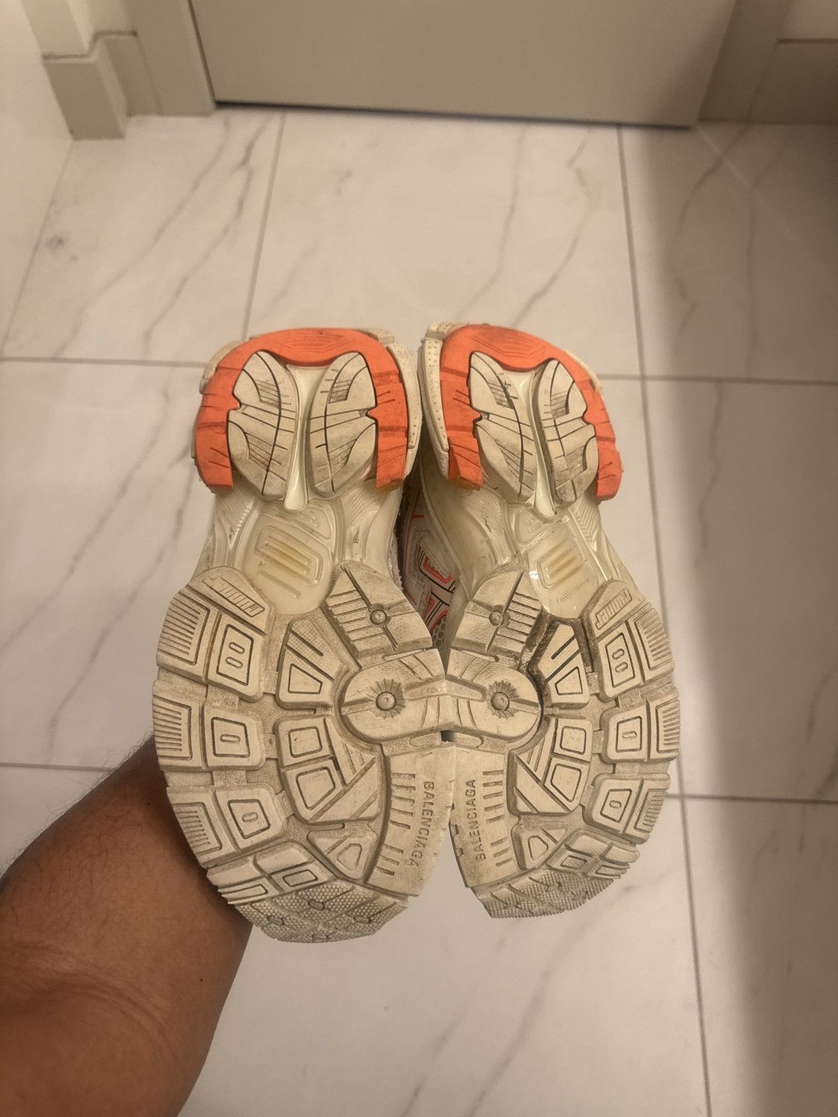 Balenciaga Balenciaga runner Size US 9.5 / EU 42-43 - 9 Thumbnail