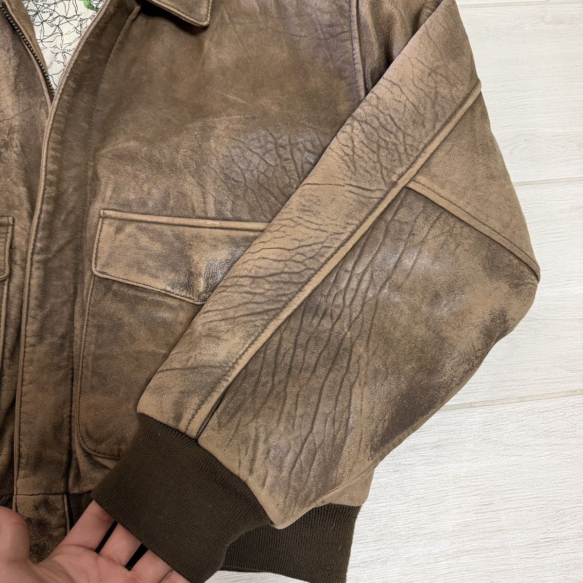 Other 80s lambskin A-2 aviator bomber jacket Size US L / EU 52-54 / 3 - 4 Thumbnail