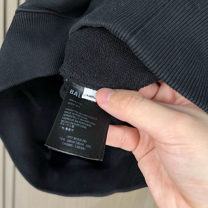 Balenciaga black balenciaga logo print sweatshirt Size US XS / EU 42 / 0 - 5 Thumbnail