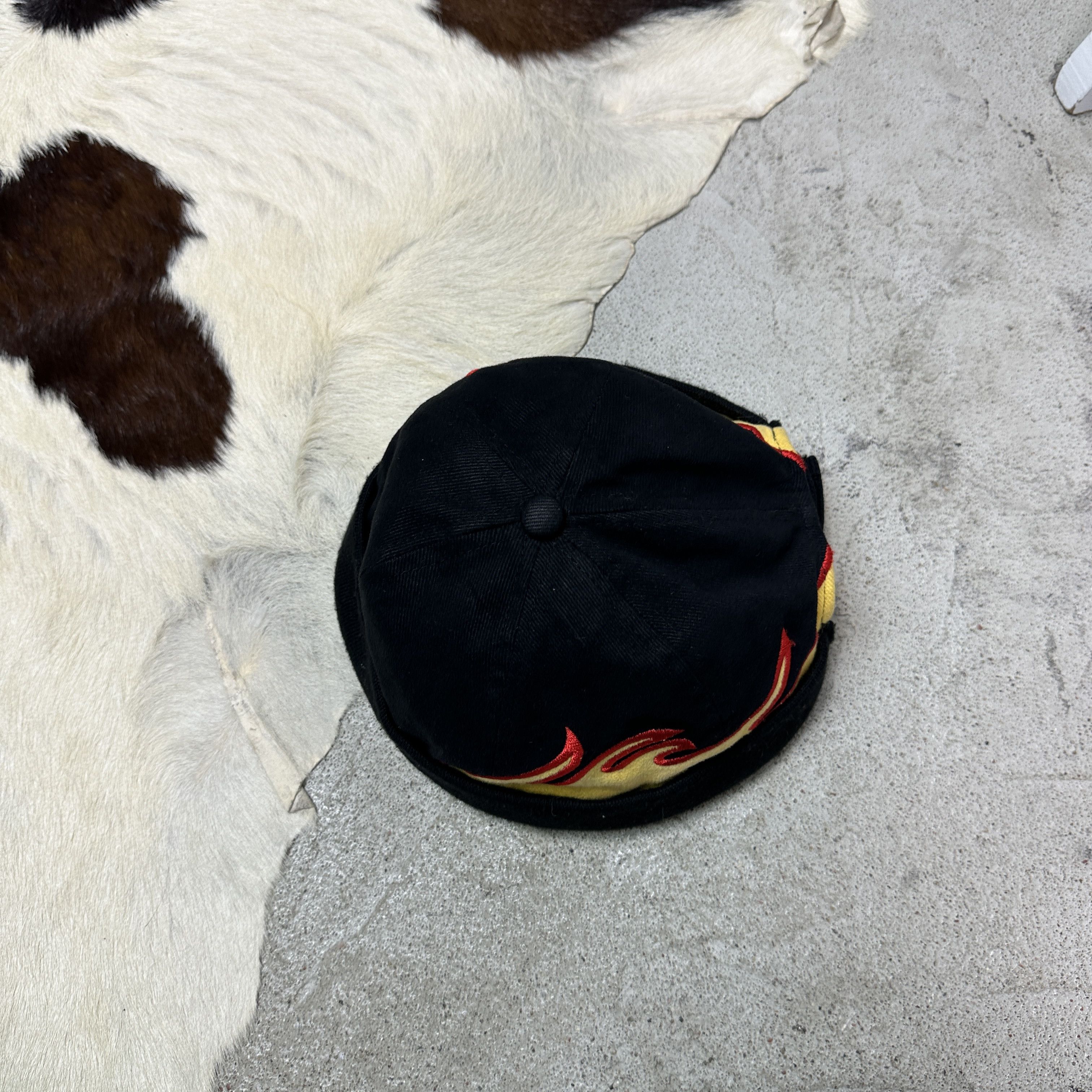 Vintage Vintage Streetwear Skater Hip Hop Flames Hat Y2K Size ONE SIZE - 6 Thumbnail
