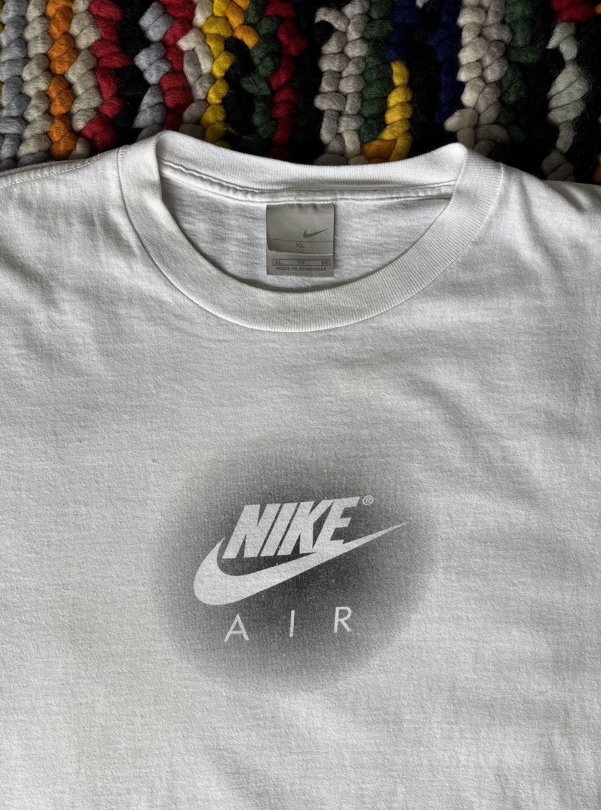 Nike Vintage Nike Air Logo Tee White Size US XL / EU 56 / 4 - 2 Thumbnail