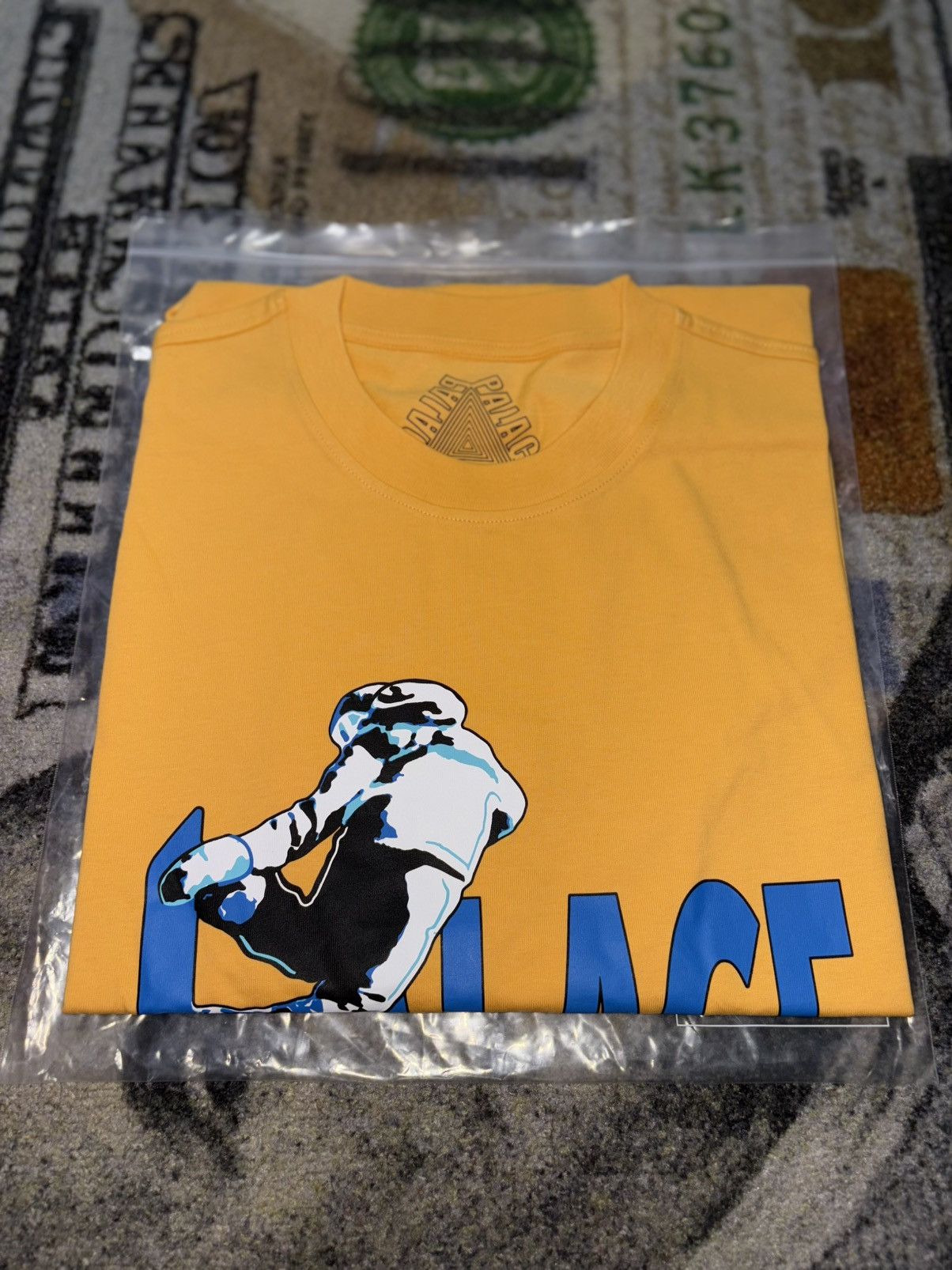 Palace Palace Pow Pow T-Shirt Nectar Yellow Size US XL / EU 56 / 4 - 2 Thumbnail