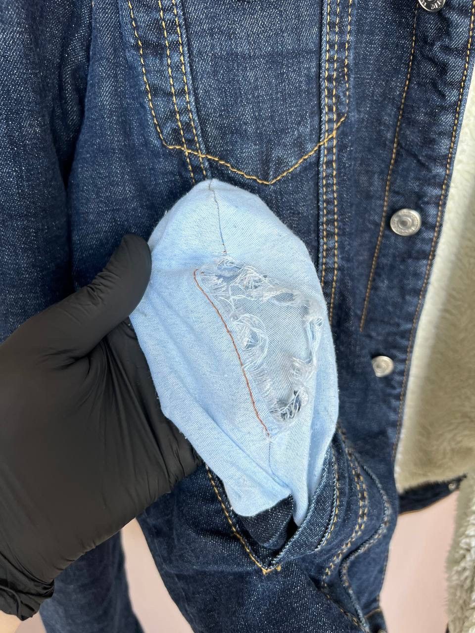 Dsquared2 Dsquared2 Denim Jacket Size 50 or S/M Sherpa Fur Collar Size US M / EU 48-50 / 2 - 23 Thumbnail