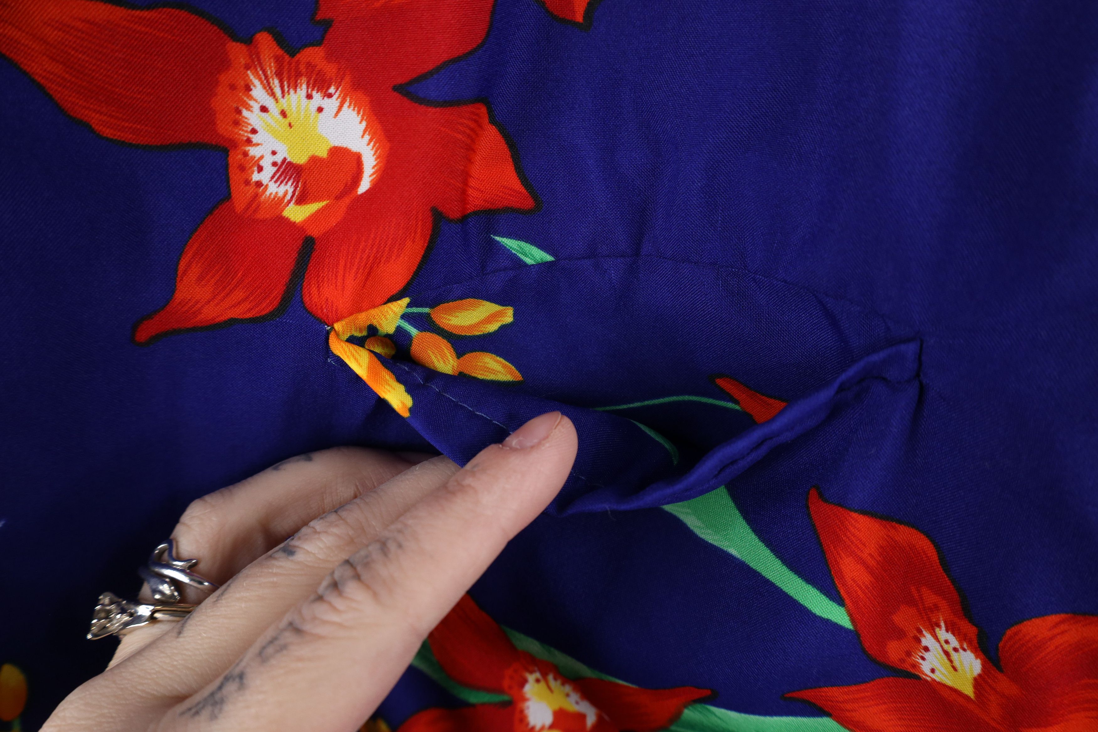 Vintage Vintage 70s Streetwear Flower Hawaiian Button Shirt USA Size US L / EU 52-54 / 3 - 4 Thumbnail