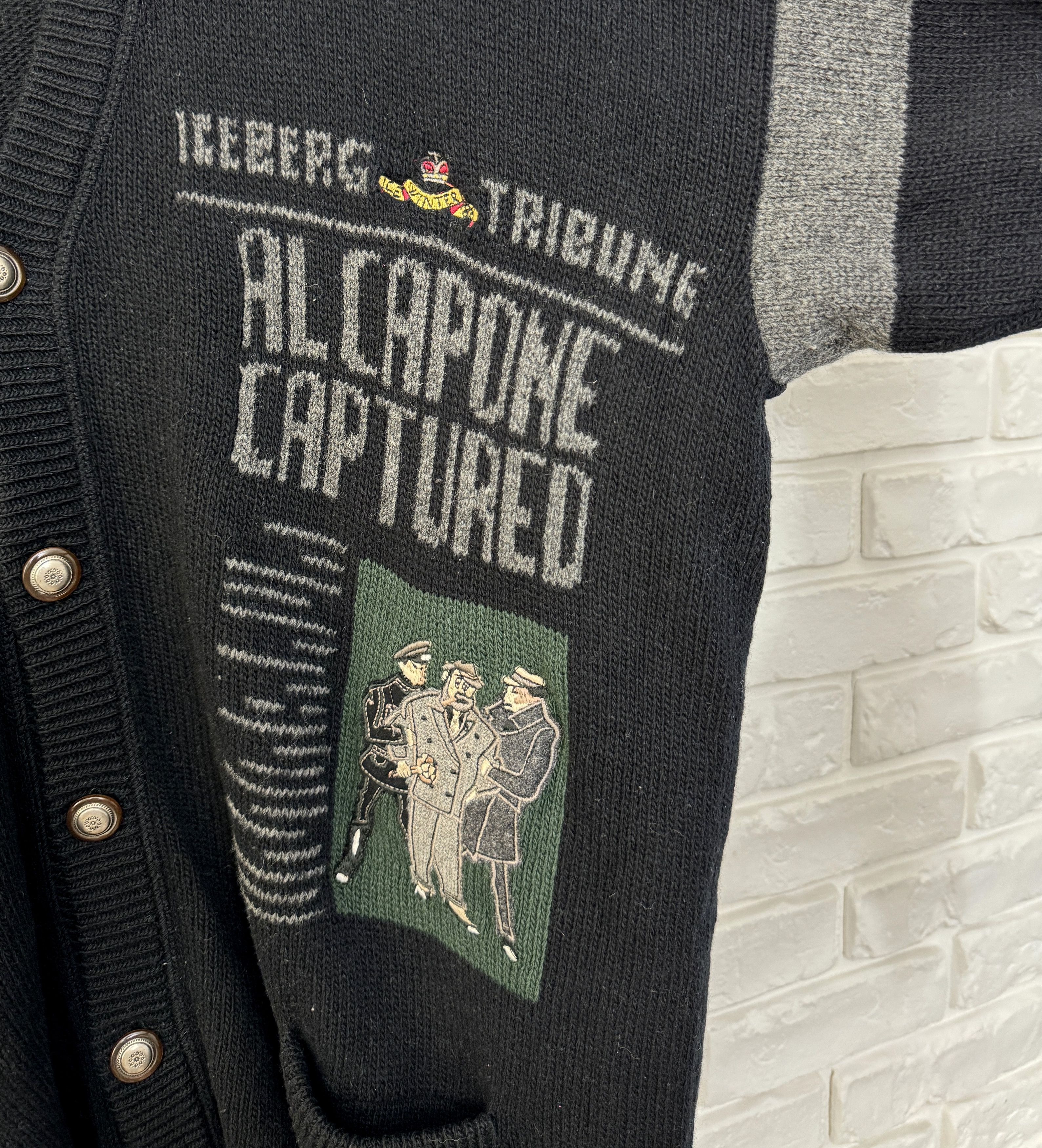 Iceberg Iceberg History Al Capone Captured Print Cardigan Size V XL Size US XL / EU 56 / 4 - 3 Thumbnail
