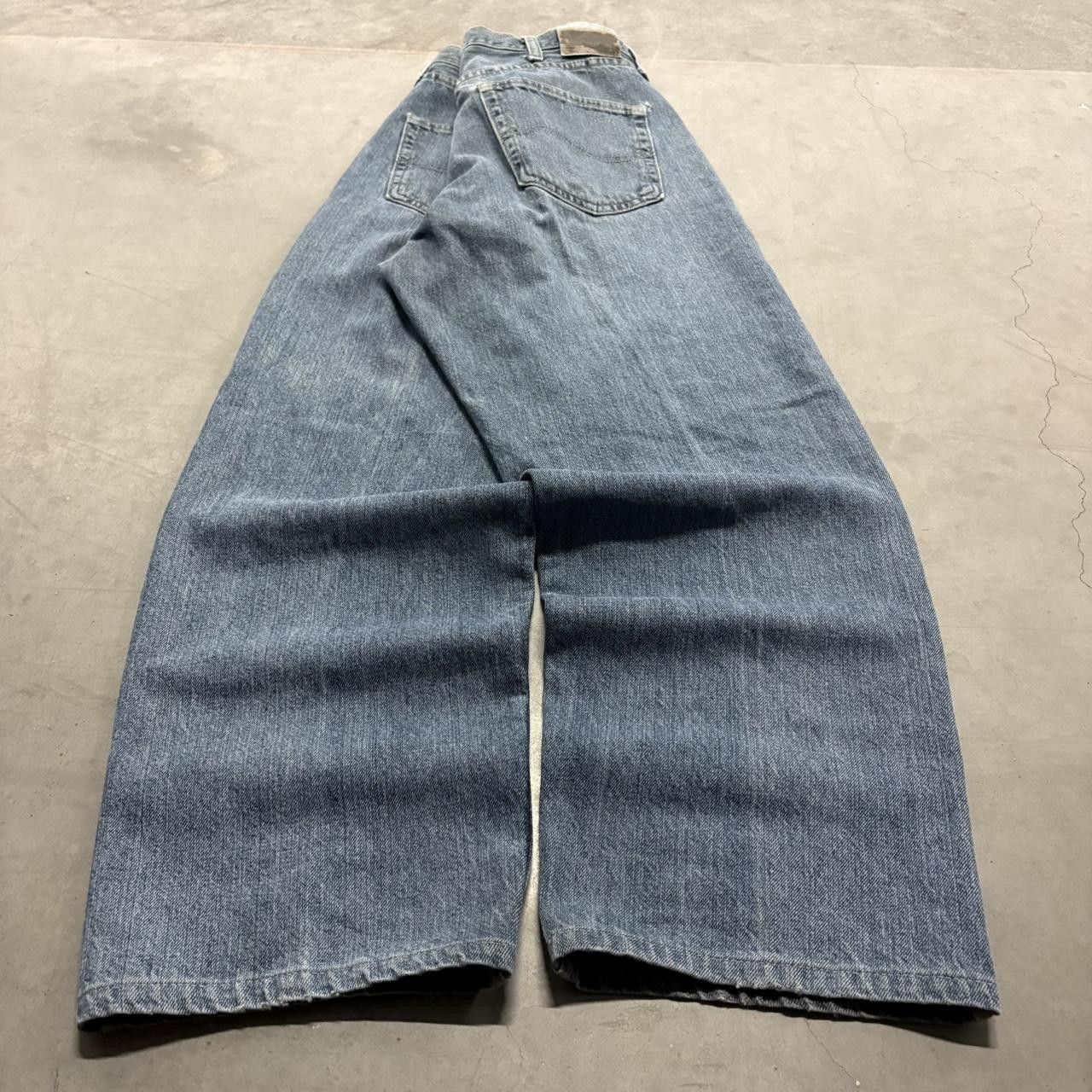 Vintage Crazy Vintage Y2K/2000s Baggy Grunge Dark Wash Relaxed Lee Denim Jeans! Size US 36 / EU 52 - 6 Thumbnail