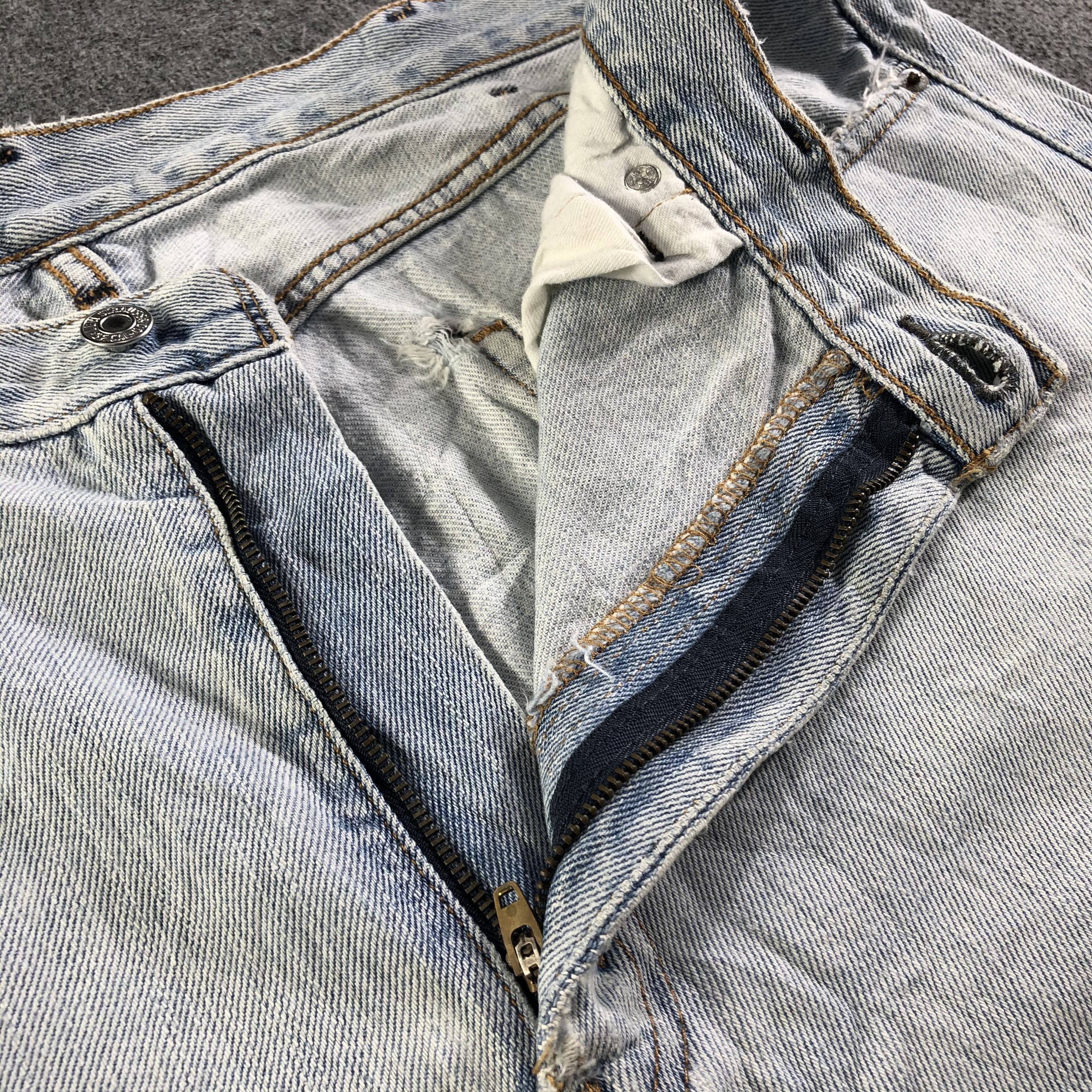 Levi's Vintage Light Wash Levis 505 Jeans-J4253 Size US 40 / EU 56 - 9 Thumbnail