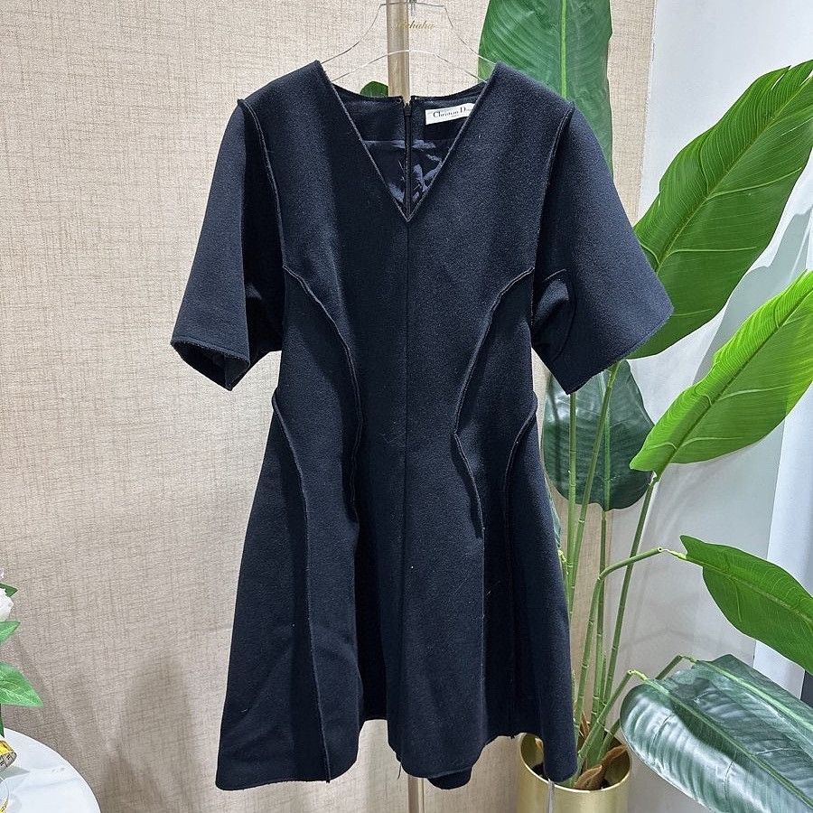 Dior Christian Dior Wool Mini Dress Size 36 Size XS / US 0-2 / IT 36-38 - 1 Thumbnail