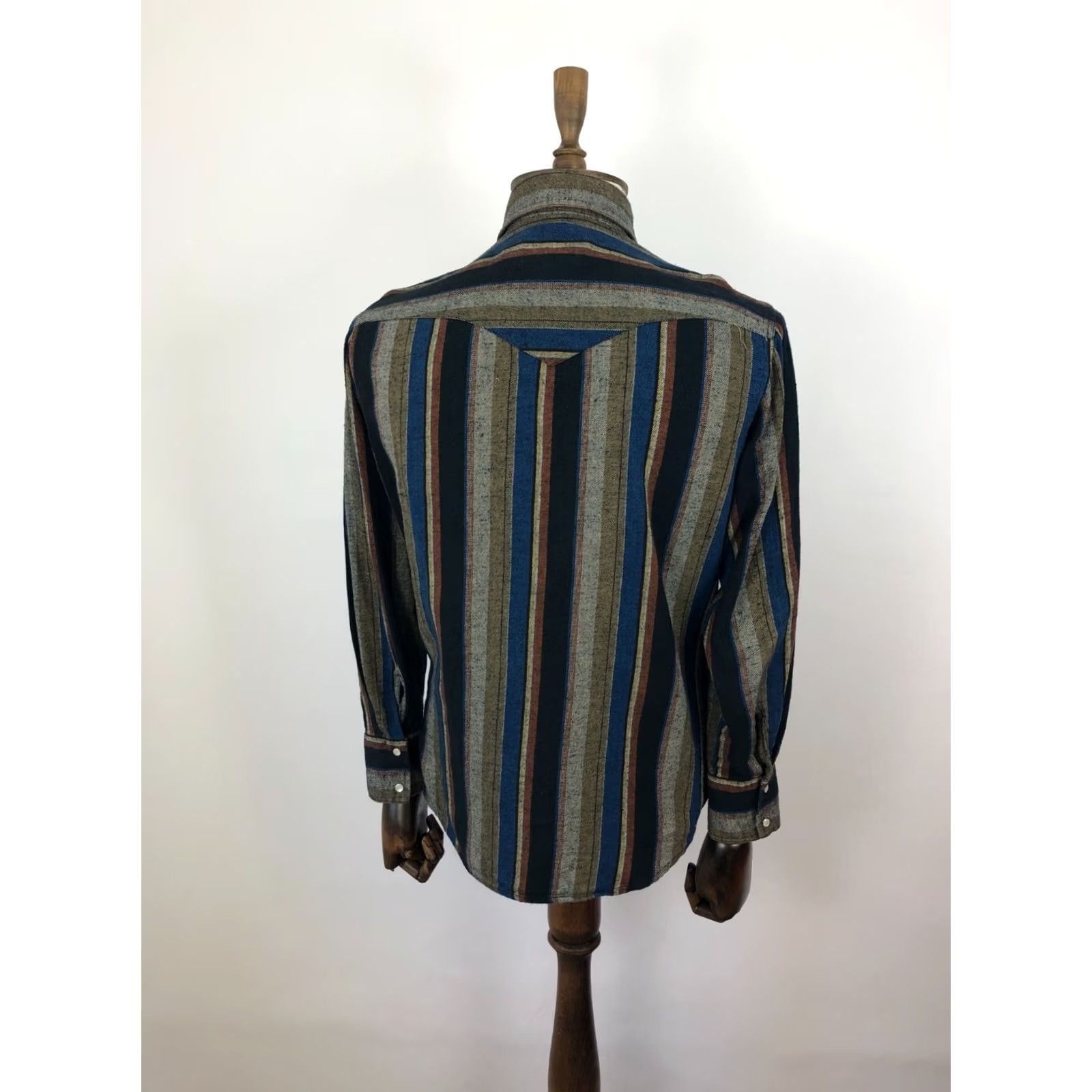 Wrangler Wrangler Multicolor Strip(ed) Cotton Western Shirt Mens M Button-Up Casual Snap Flap Chest Pockets 21.7" Chest 74cm Length Size US M / EU 48-50 / 2 - 3 Thumbnail