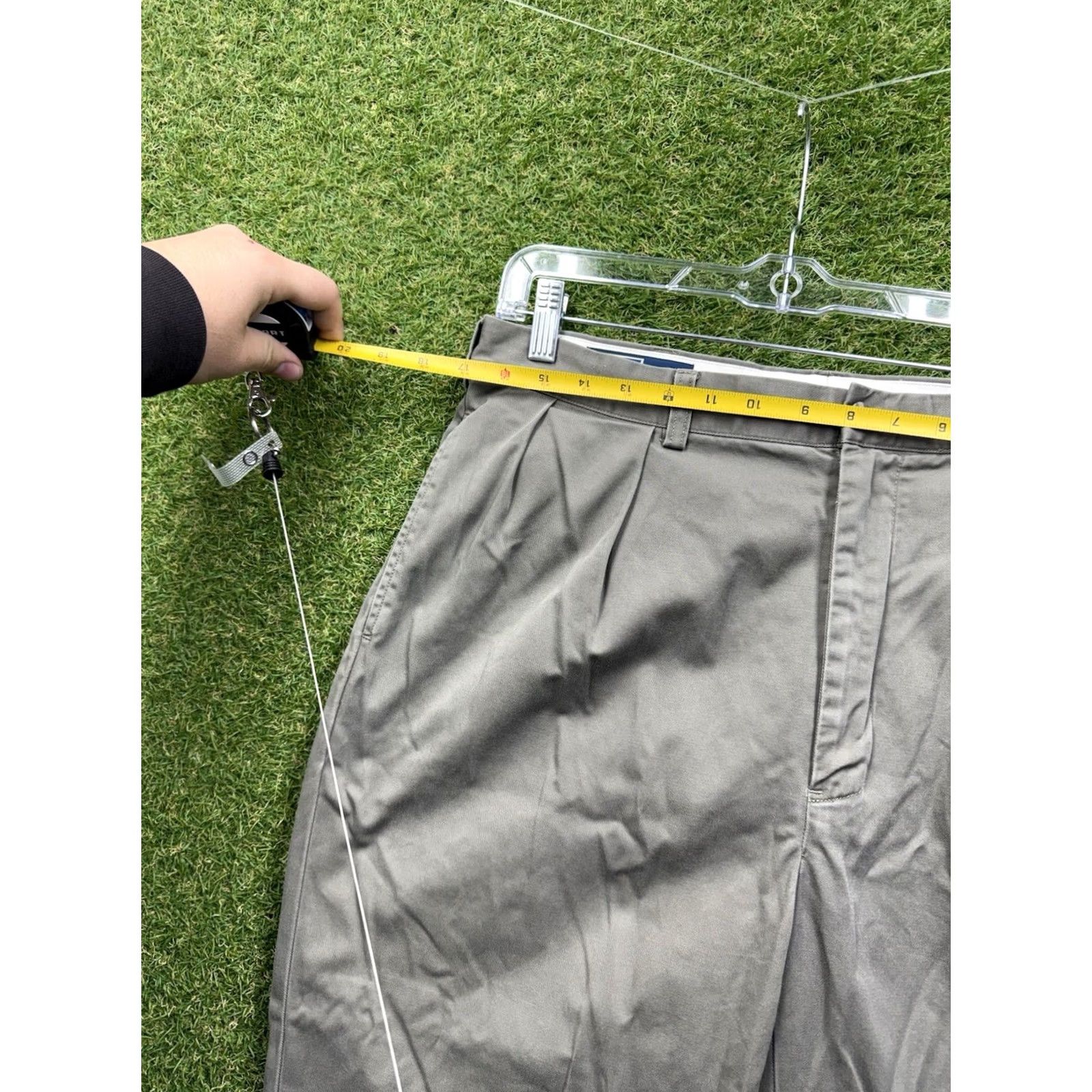 Polo Ralph Lauren Polo Ralph Lauren Andrew Chino Pants Mens 35x30 Beige Flat Front Pleated Classic Fit Straight Inseam 30 Satin Logo Pocket Size US S / EU 44-46 / 1 - 5 Thumbnail