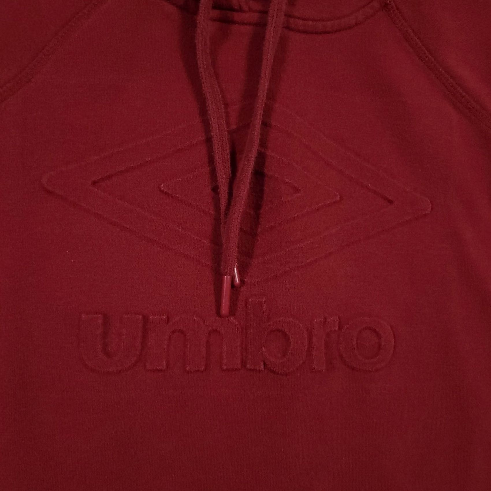 Umbro VINTAGE Umbro Raglan Logo Embossed Pullover Hoodie Women's Large Red Short Sweatshirt Ballpark? Size L / US 10 / IT 46 - 4 Thumbnail