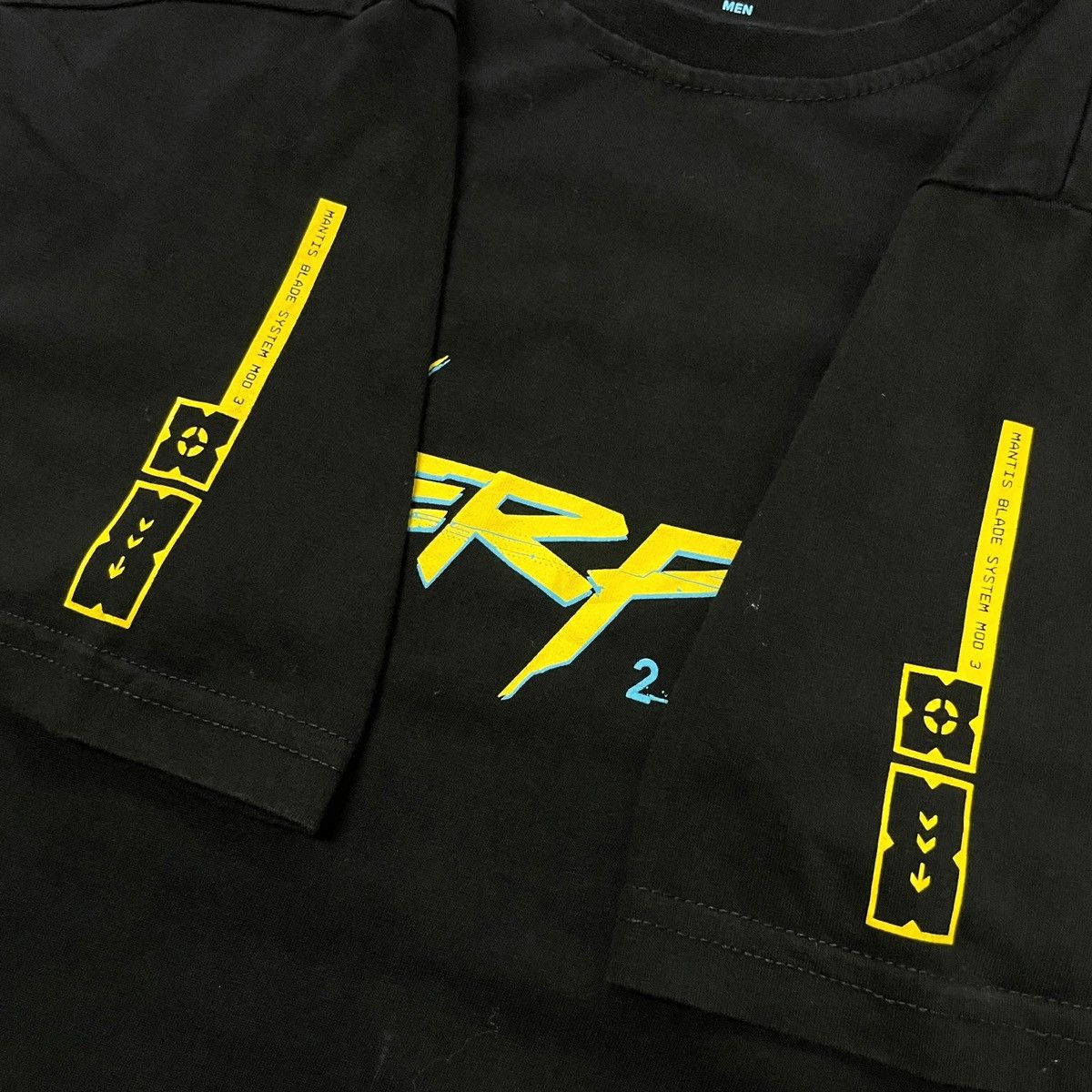 Playstation CYBERPUNK 2077 LOGO TEE Size US M / EU 48-50 / 2 - 8 Thumbnail