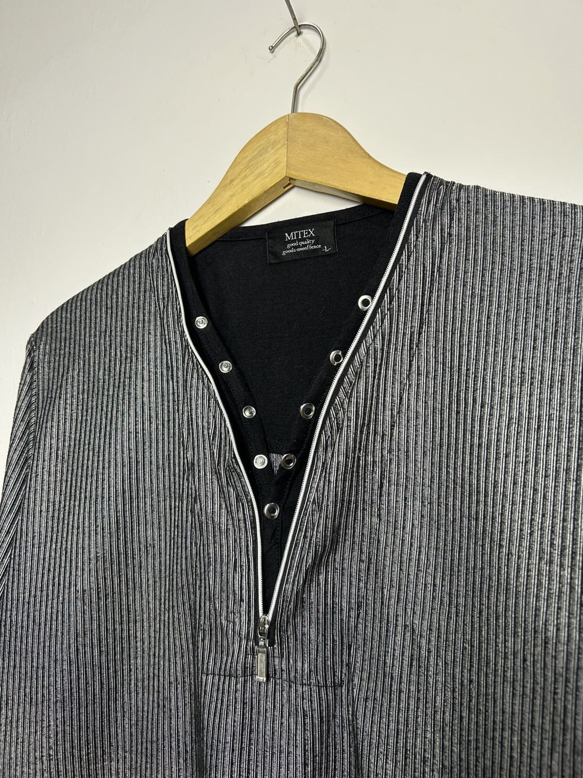 Japanese Brand Y2k mitex japanese brand double layer longsleeve Size US L / EU 52-54 / 3 - 3 Thumbnail
