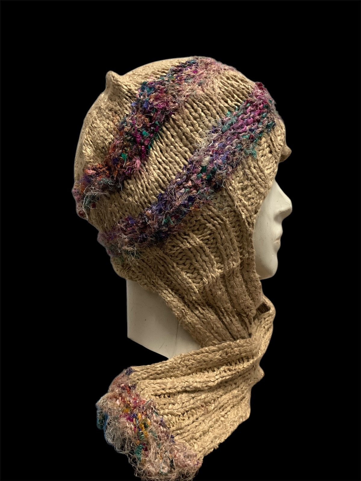 Designer × Japanese Brand Crochet Knitted Handmade Beanie Hats Rare design Size ONE SIZE - 3 Thumbnail