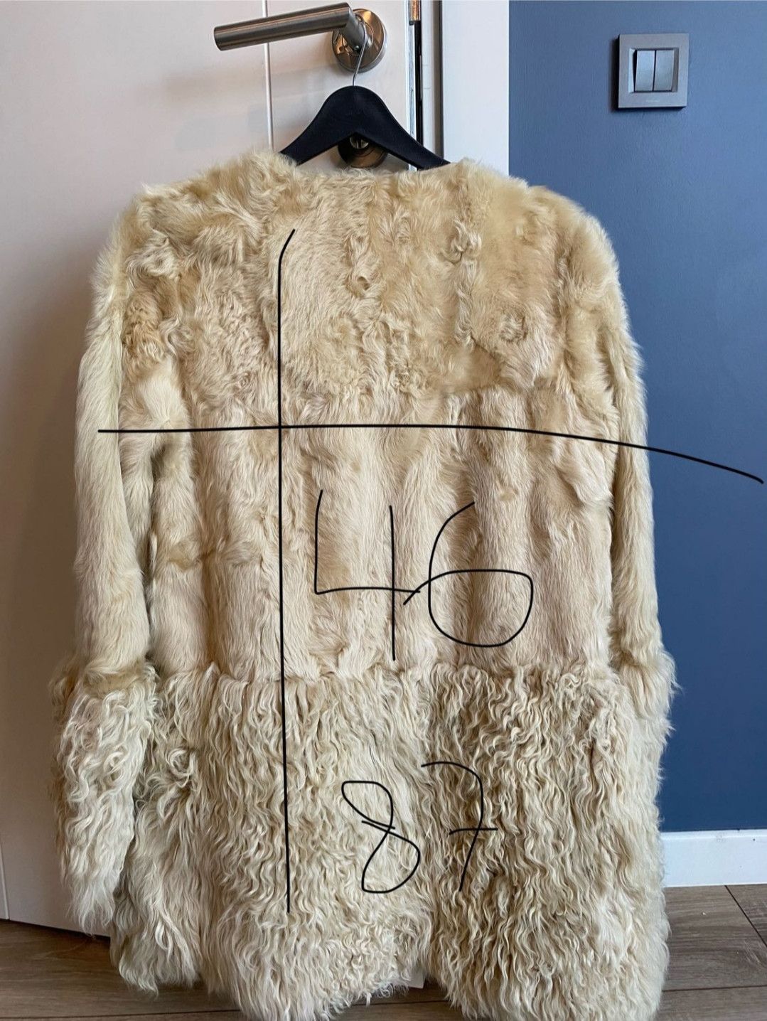 Maje Maje Lambswool Lambskin Mongolian Coat Size S / US 4 / IT 40 - 3 Thumbnail