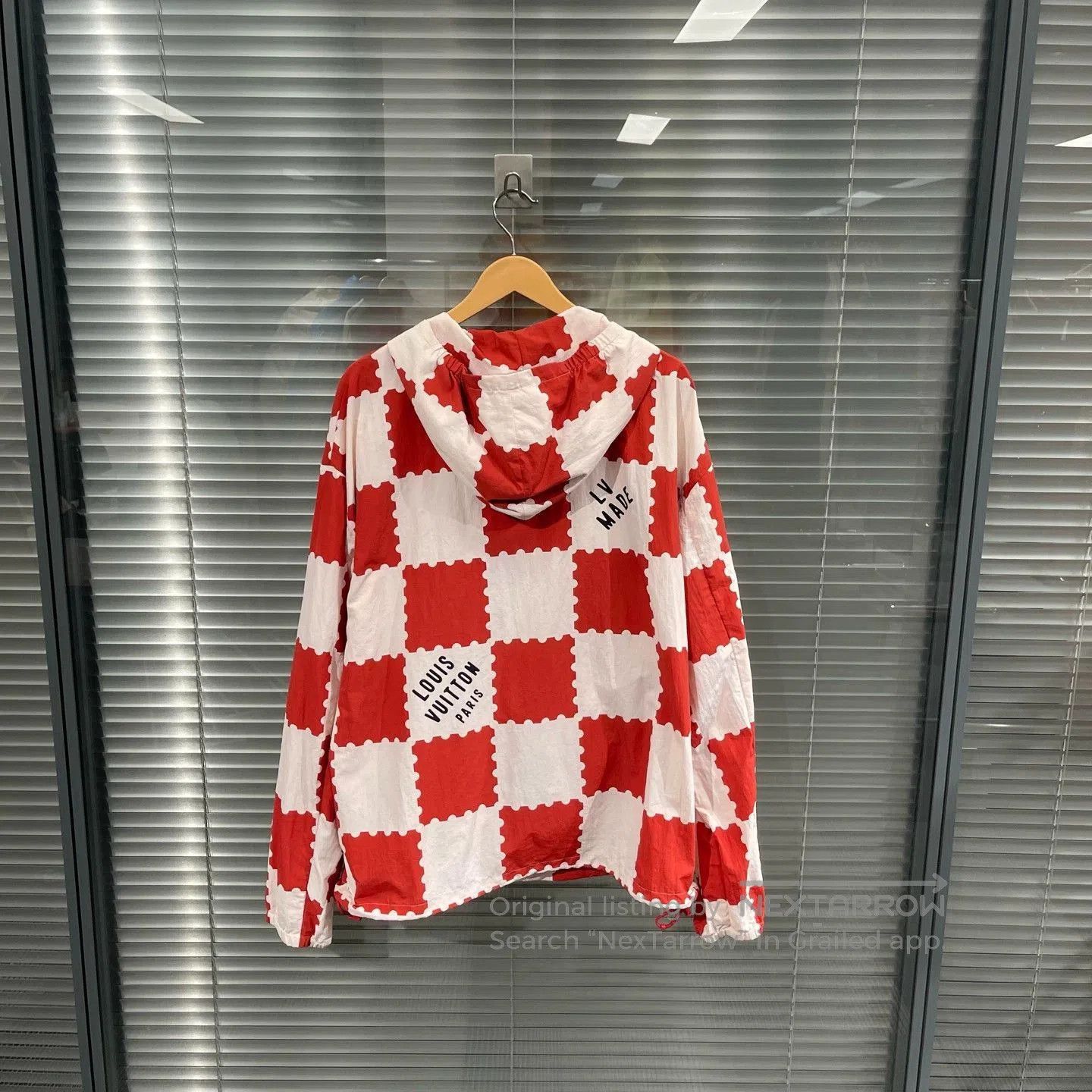 Louis Vuitton Red and White Checkered Hooded Long Sleeve Top. Size US M / EU 48-50 / 2 - 2 Thumbnail