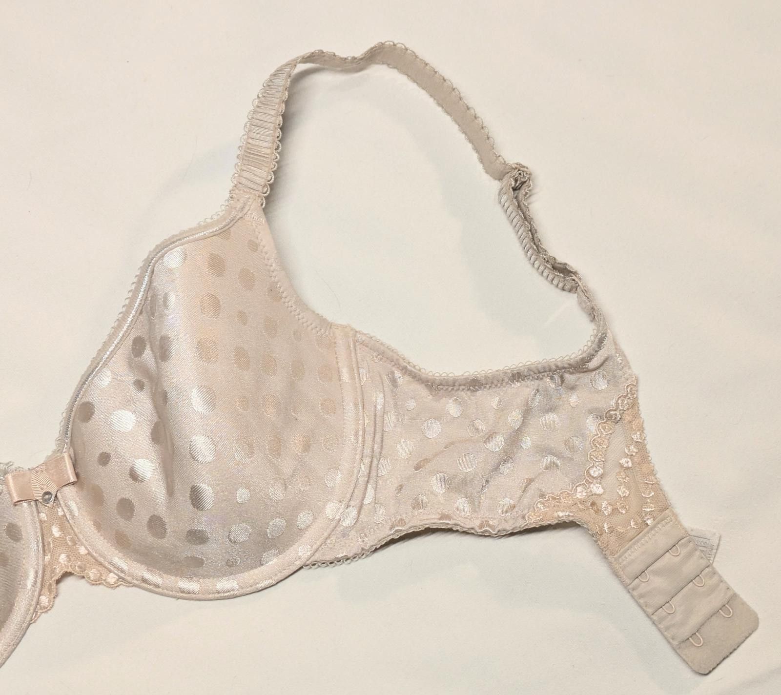 Other Wacoal 30DD Padded Wired Bra Nude Polka Dots EUC Size ONE SIZE - 2 Thumbnail
