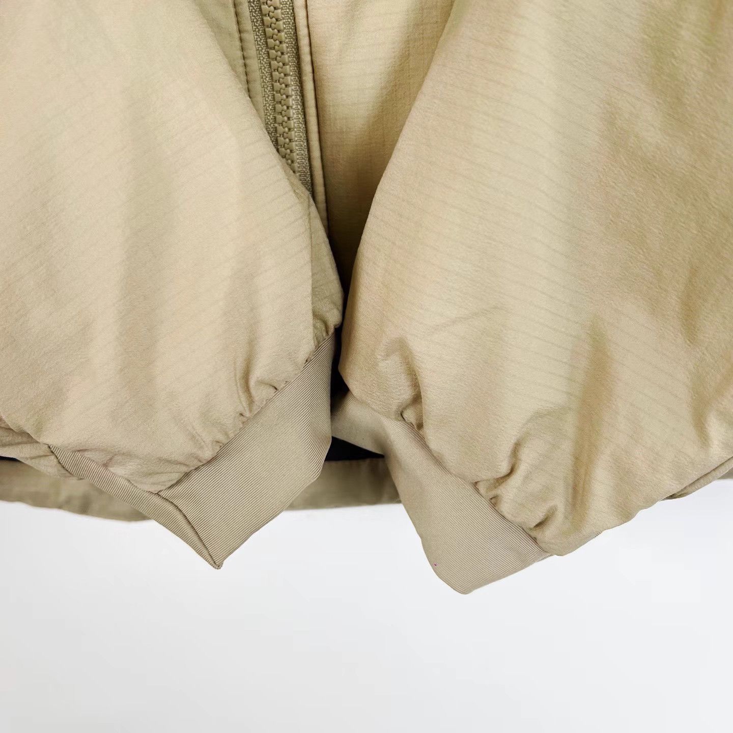 Arc'teryx Arc'teryx Solid Logo Embroidered Hooded Insulated Jacket Size US XS / EU 42 / 0 - 5 Thumbnail