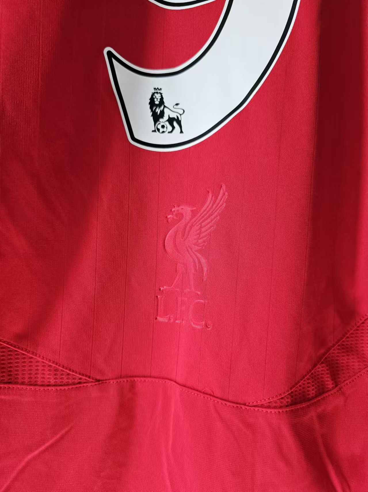 Other 2006 2008 Liverpool 9 Torres Jersey Home Size US M / EU 48-50 / 2 - 4 Thumbnail
