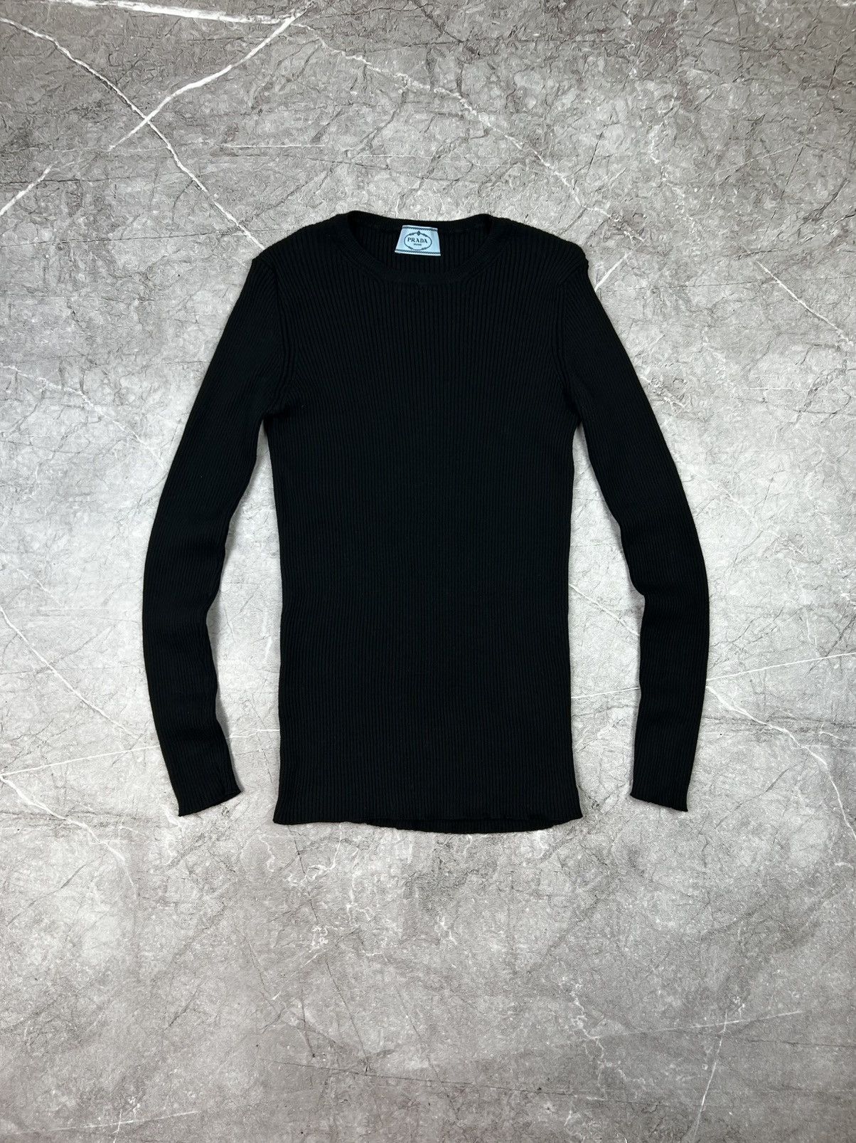 Prada Prada Sweater Long Sleeve Womens Size 42 Size M / US 6-8 / IT 42-44 - 1 Thumbnail
