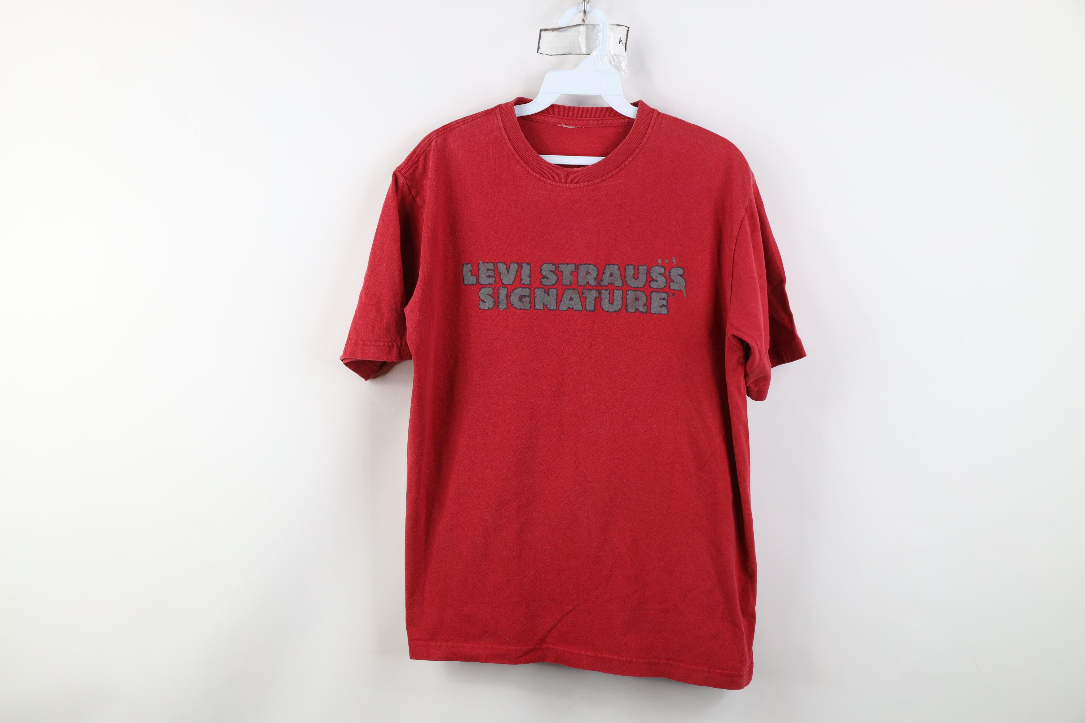 Levi's Vintage 90s Y2K Levis Spell Out Short Sleeve T-Shirt Red Size US M / EU 48-50 / 2 - 1 Thumbnail