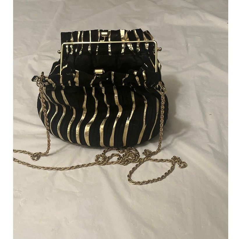Other Black and Gold Fabric Evening Bag Crossbody Shoulder Purse Size ONE SIZE - 7 Thumbnail