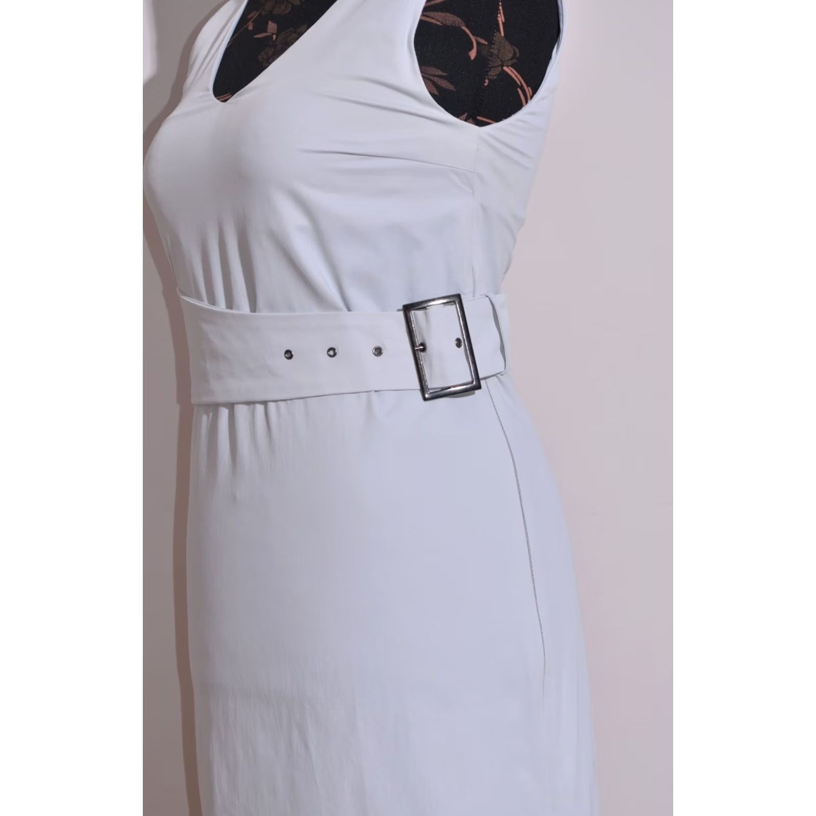 Sarah Pacini Sarah Pacini White Sleeveless Sheath Dress Belted V-Neck Italy Size S Ladies WomenWhite Sleeveless Sheath Dress Belted V-Neck Italy Size S Size S / US 4 / IT 40 - 4 Thumbnail