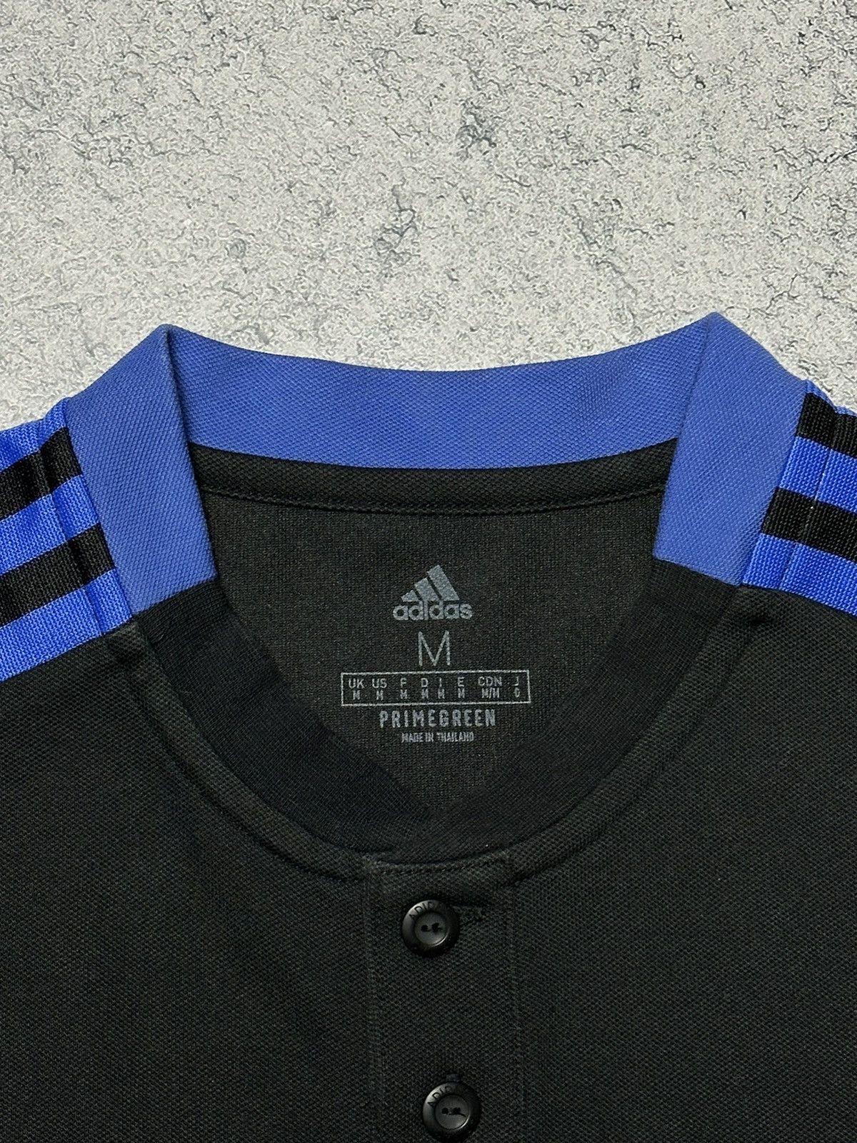 Adidas Adidas Real Madrid 2021/22 Home Shirt Jersey Size US M / EU 48-50 / 2 - 9 Thumbnail