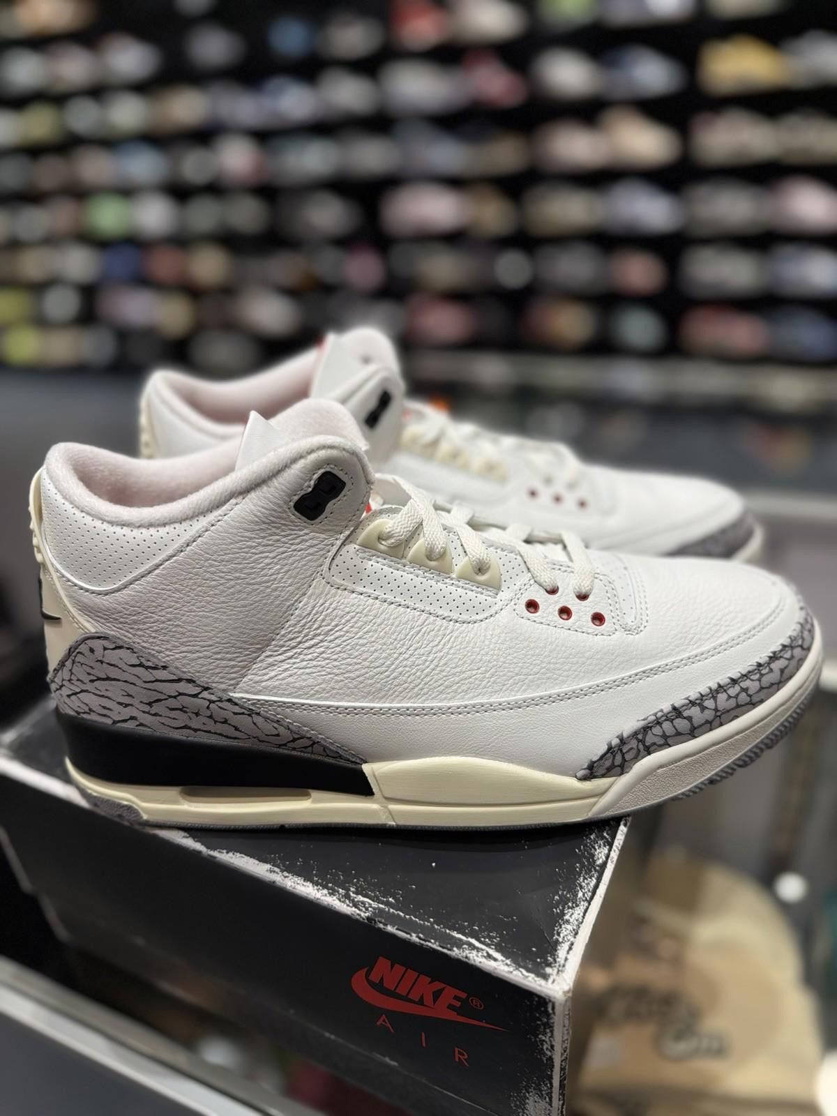 Jordan Brand Air Jordan 3 Reimagined White Cement Size 13 Men's Size US 13 / EU 46 - 11 Thumbnail